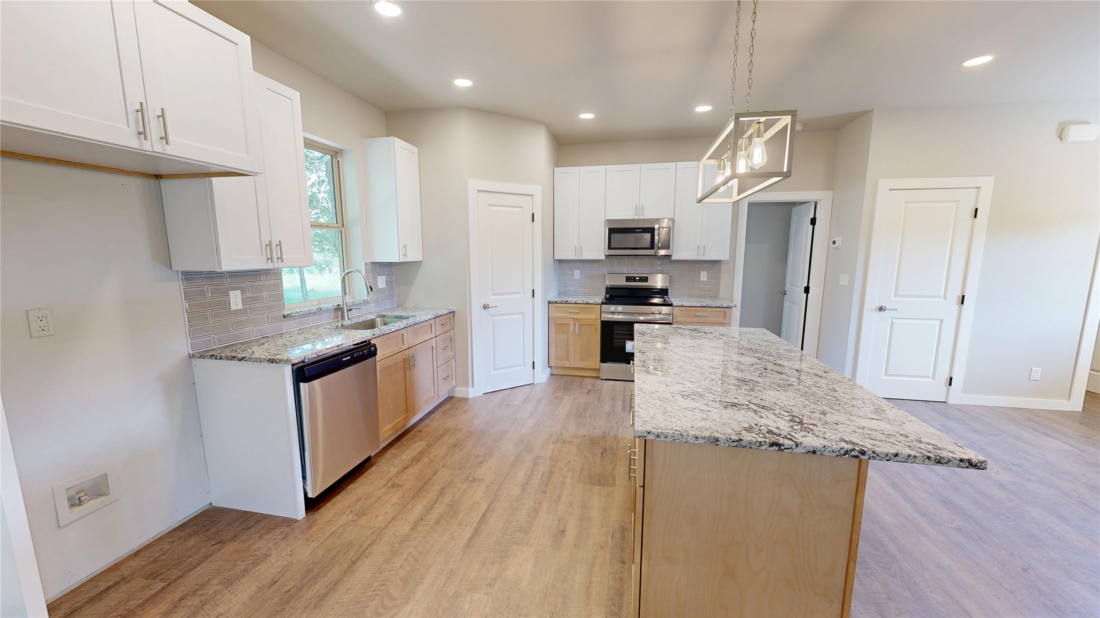 8761 S 4180 Road Claremore OK 74017