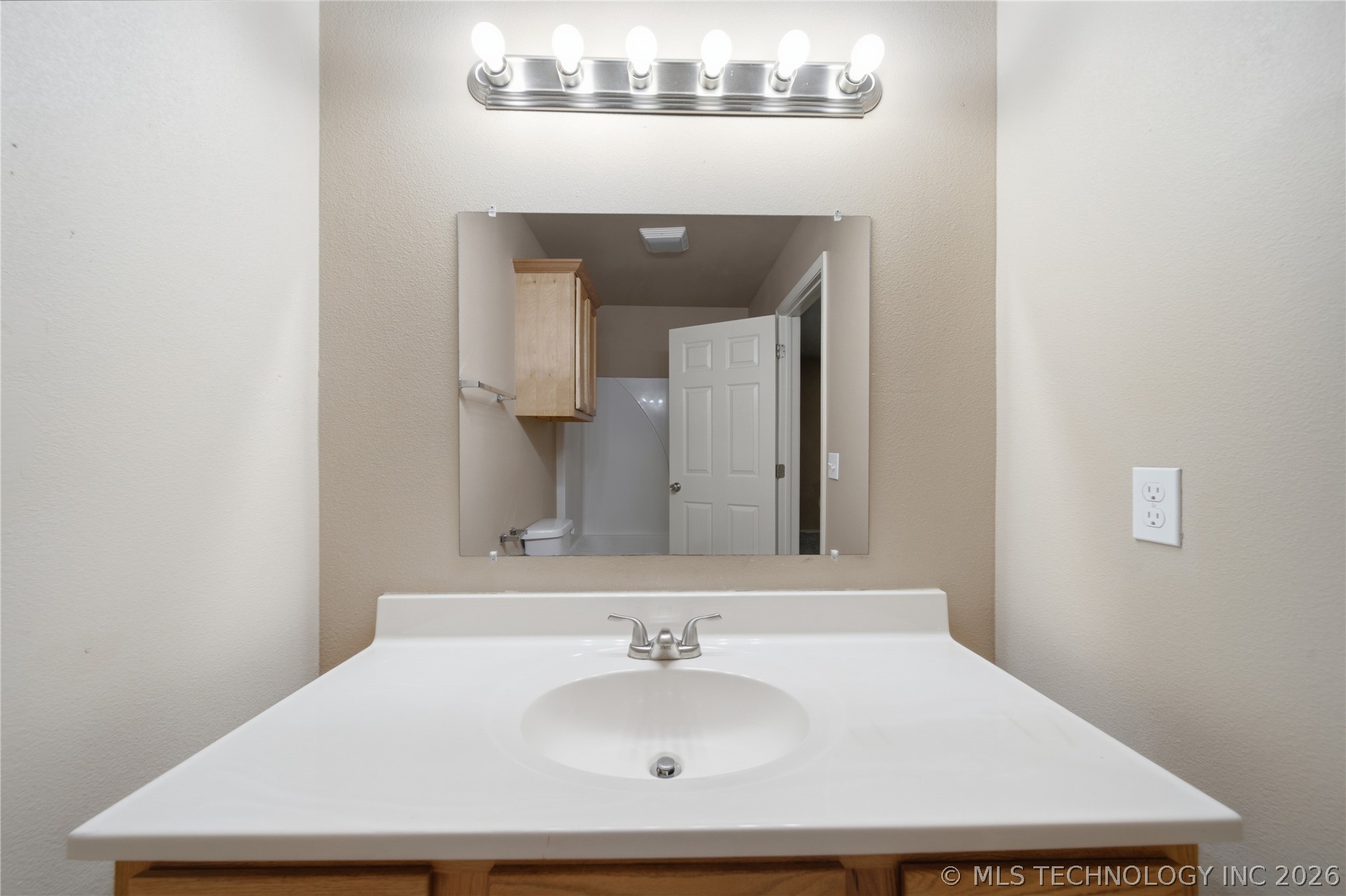 1411 W Haskell Street Claremore OK 74017