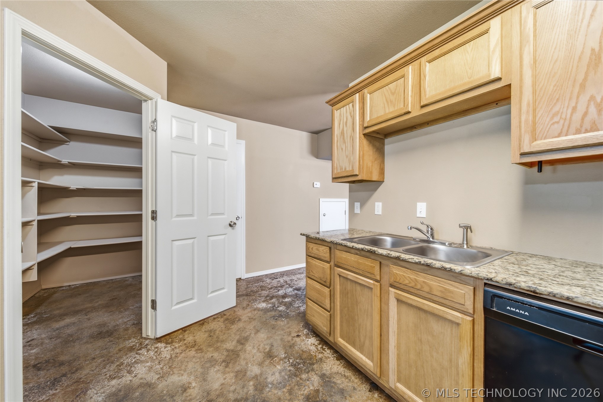 1411 W Haskell Street Claremore OK 74017