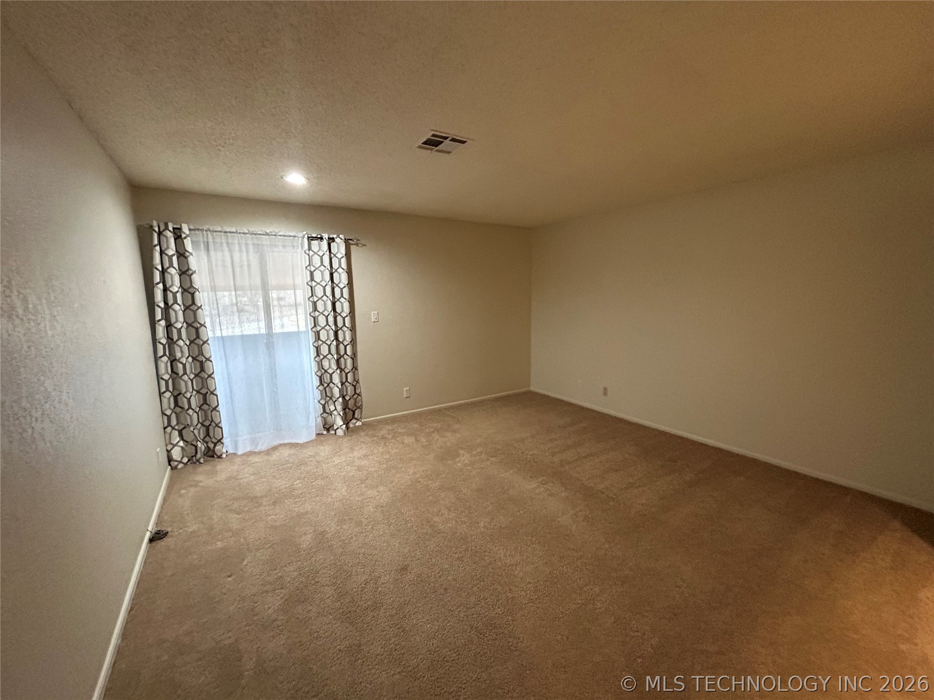 8436 S College Avenue Tulsa OK 74136