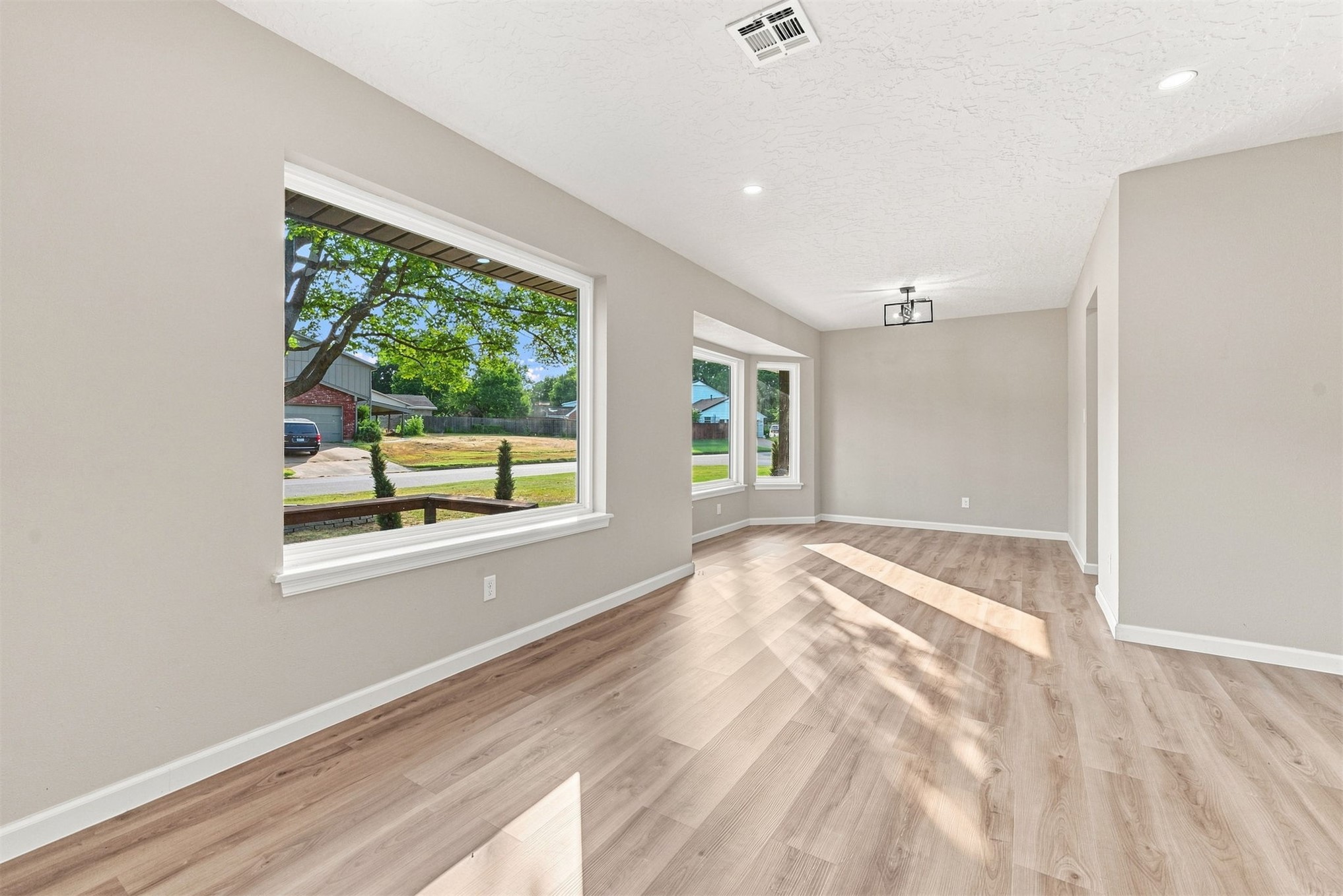 6655 S 67th Eastavenue Tulsa OK 74133