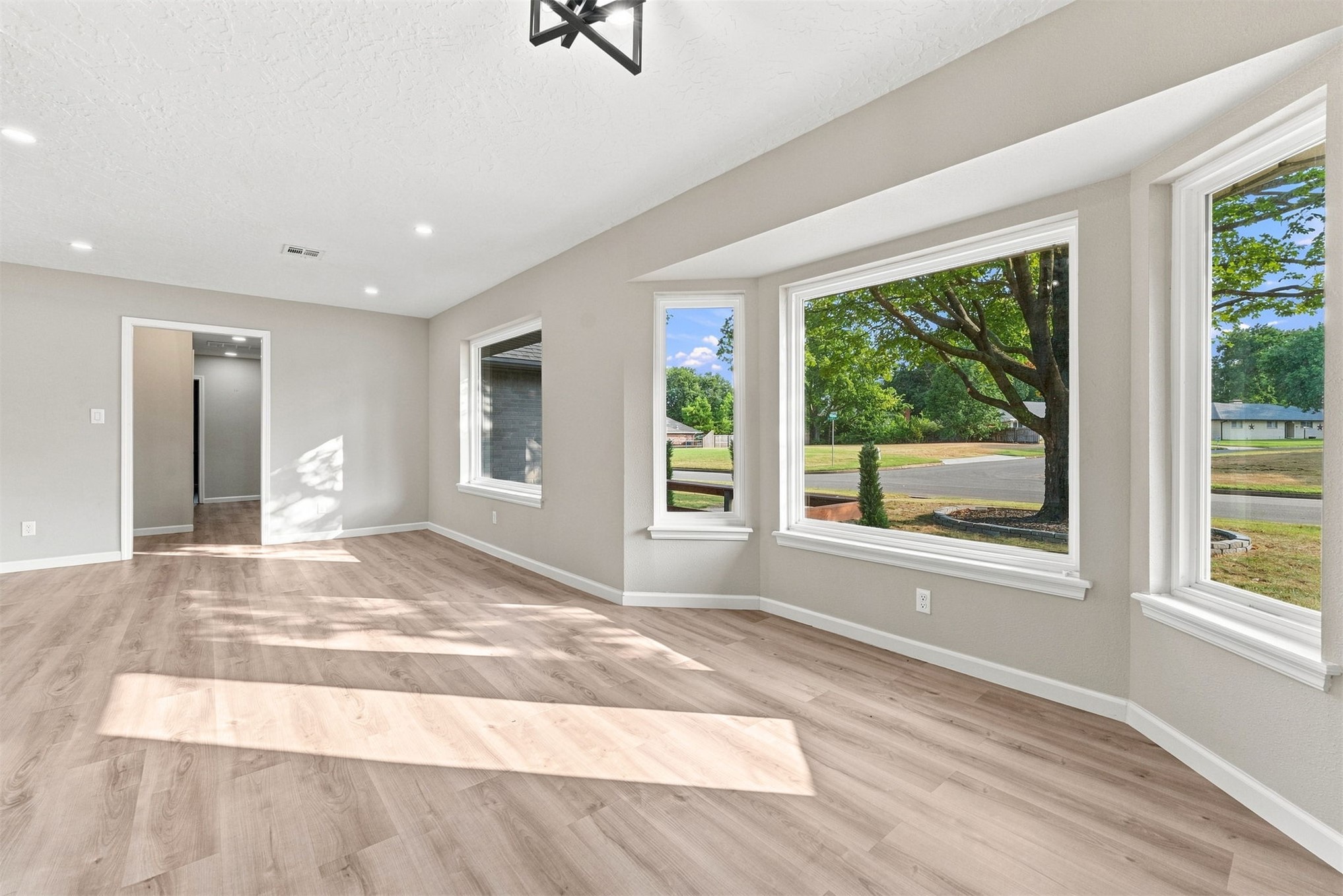 6655 S 67th Eastavenue Tulsa OK 74133