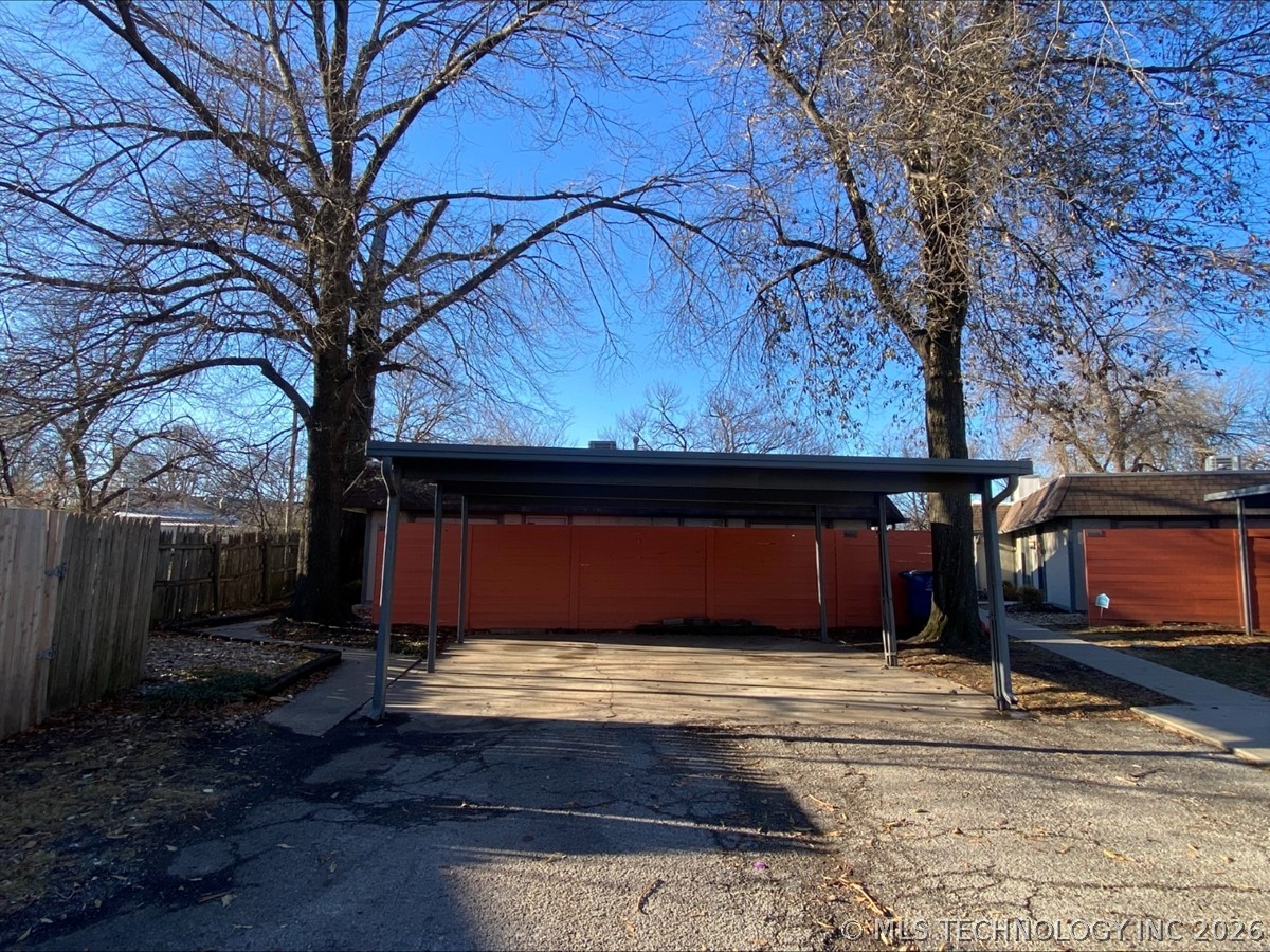 5301 E 32nd Place Tulsa OK 74135