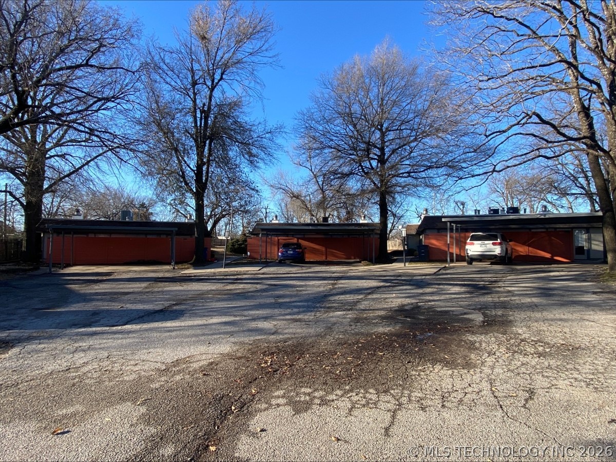 5301 E 32nd Place Tulsa OK 74135