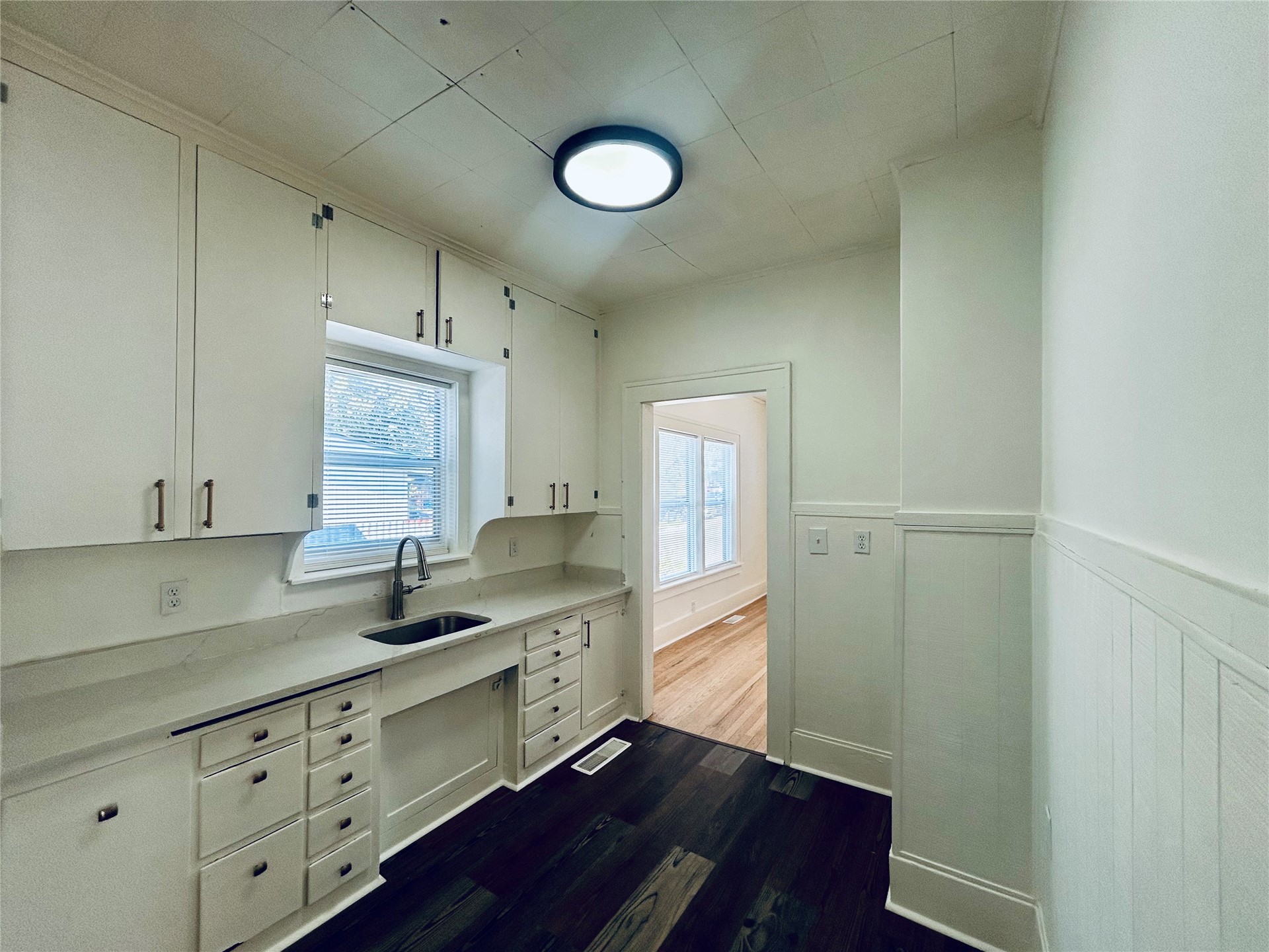 1020 S Quincy Avenue Tulsa OK 74120