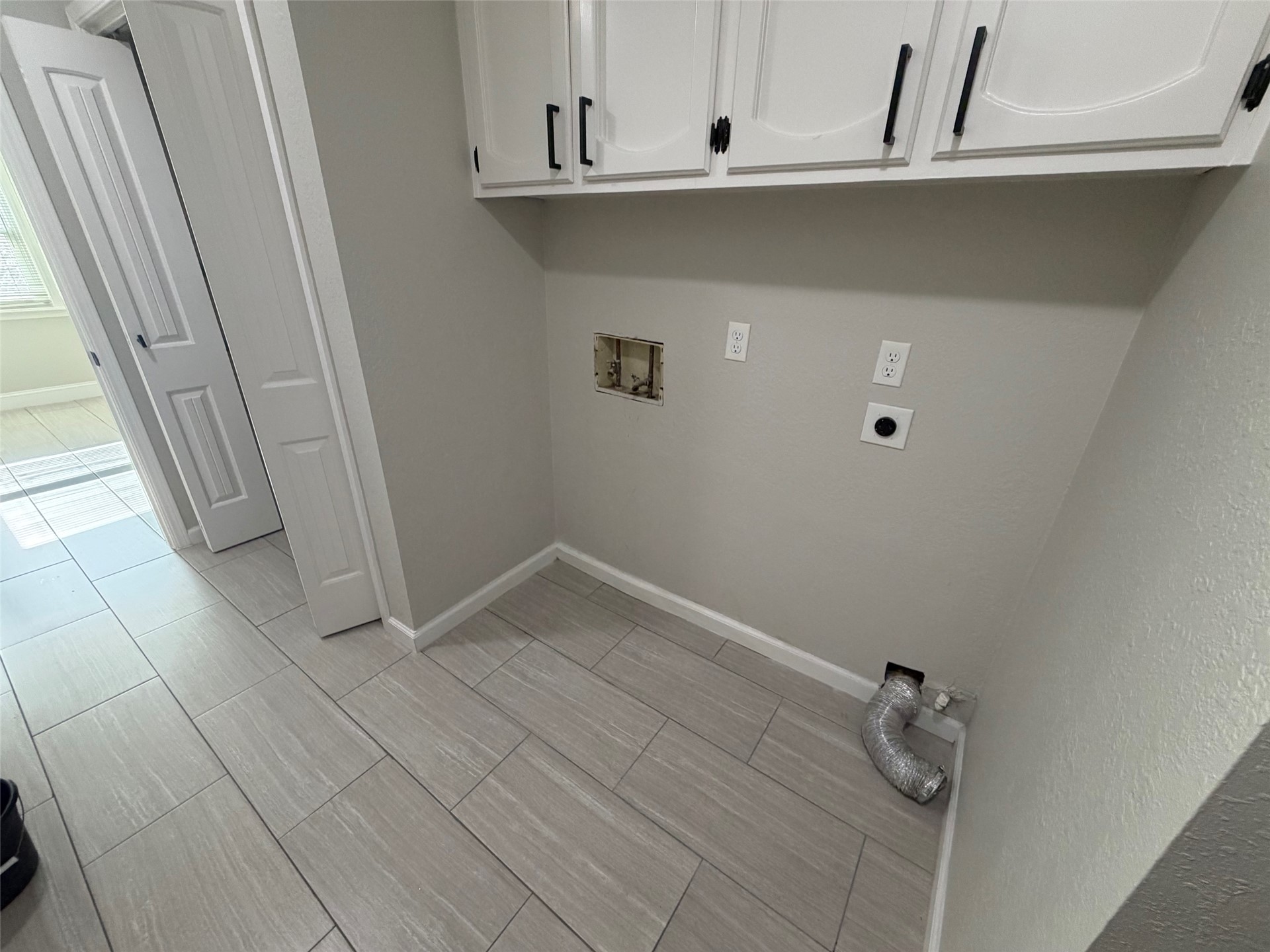 9814 E 37th Court Tulsa OK 74146