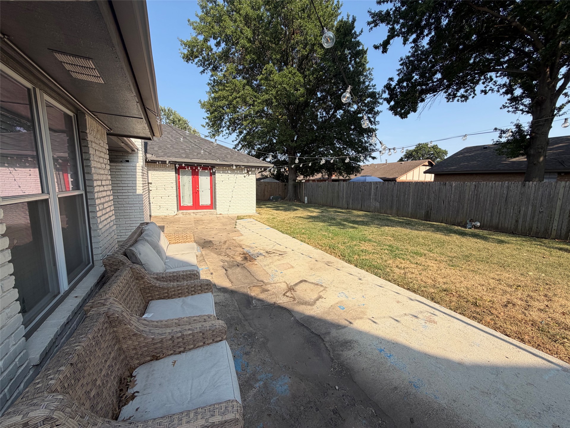 9814 E 37th Court Tulsa OK 74146