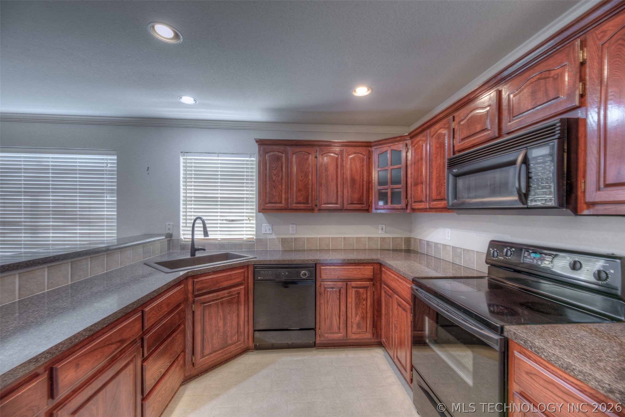 19719 E 45th Street Broken Arrow OK 74014
