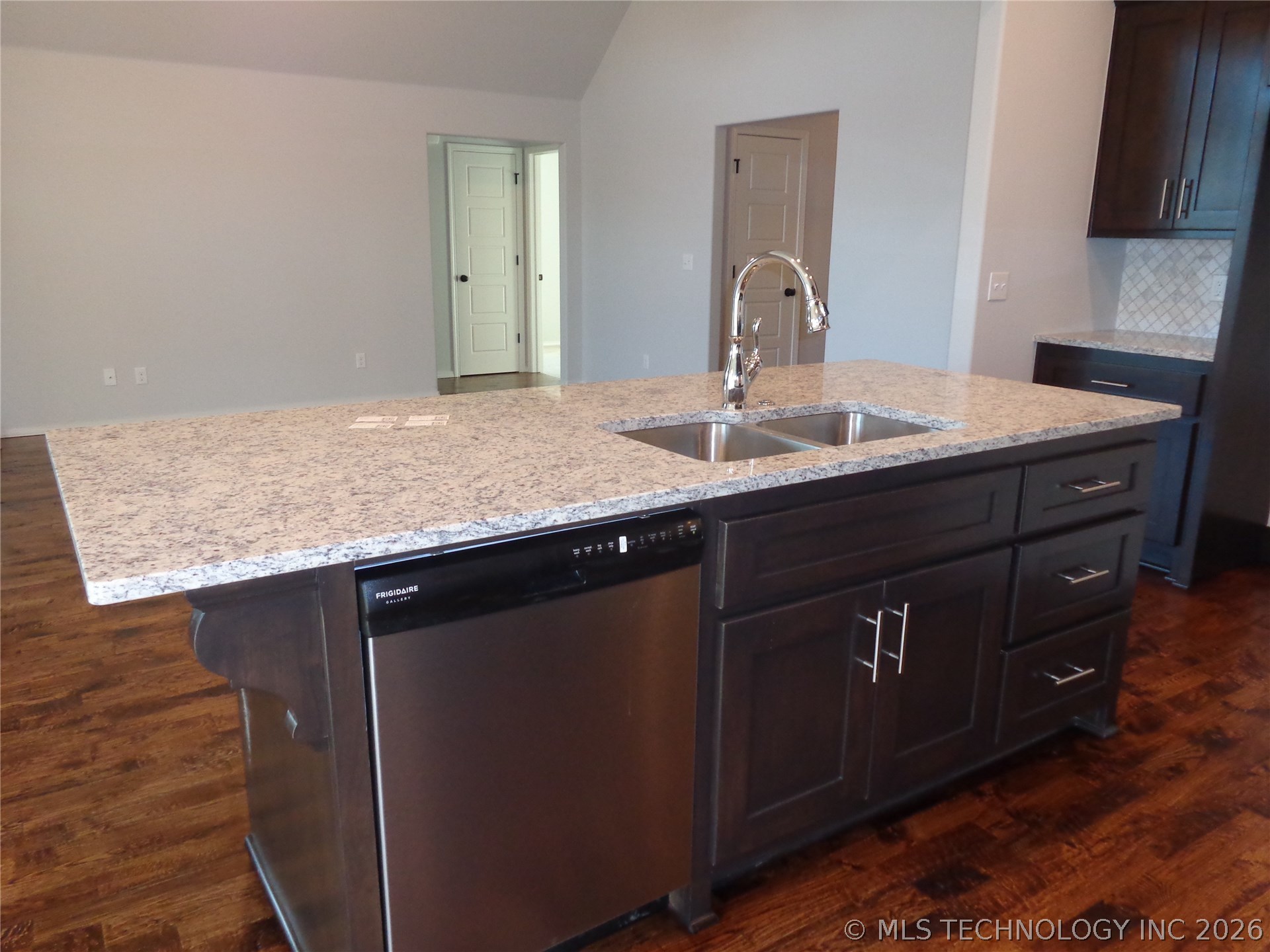 18418 E 50th Place Tulsa OK 74134