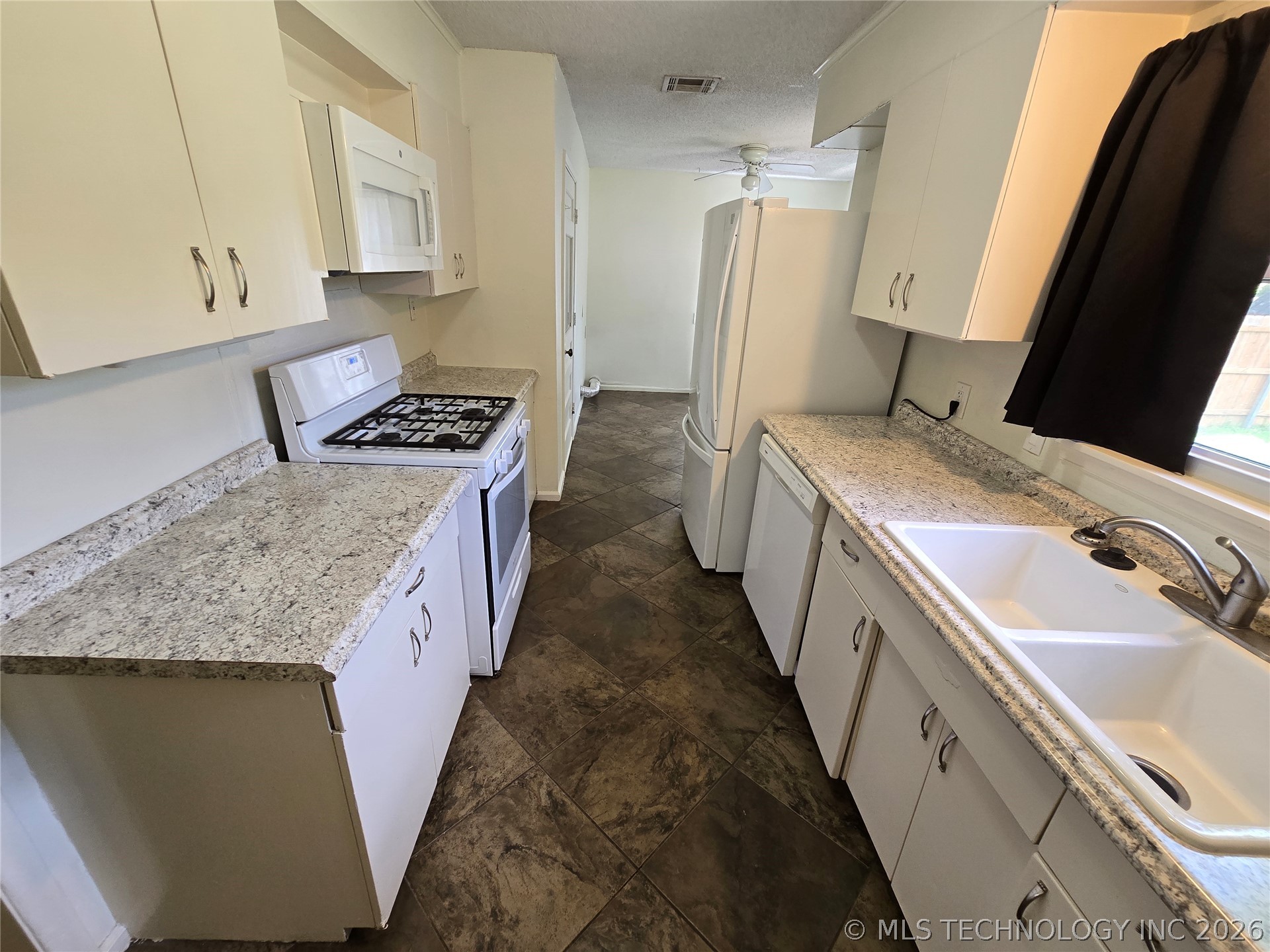 237 E 45th Place Tulsa OK 74105