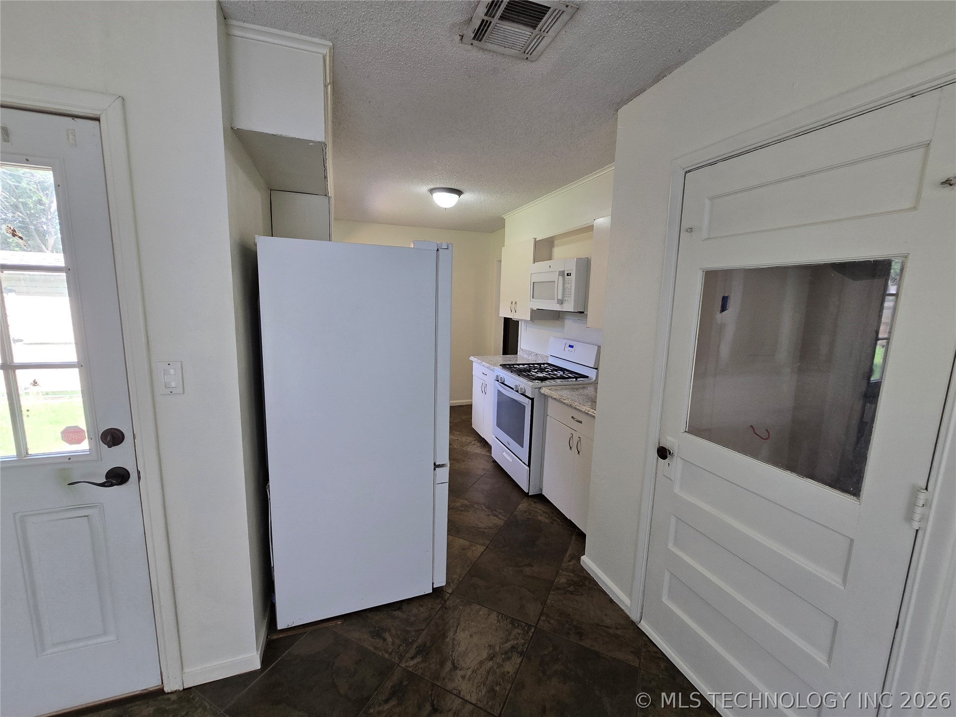 237 E 45th Place Tulsa OK 74105