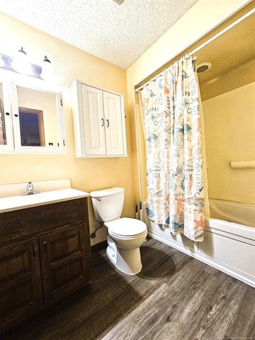 4204 W Toledo Street Broken Arrow OK 74012