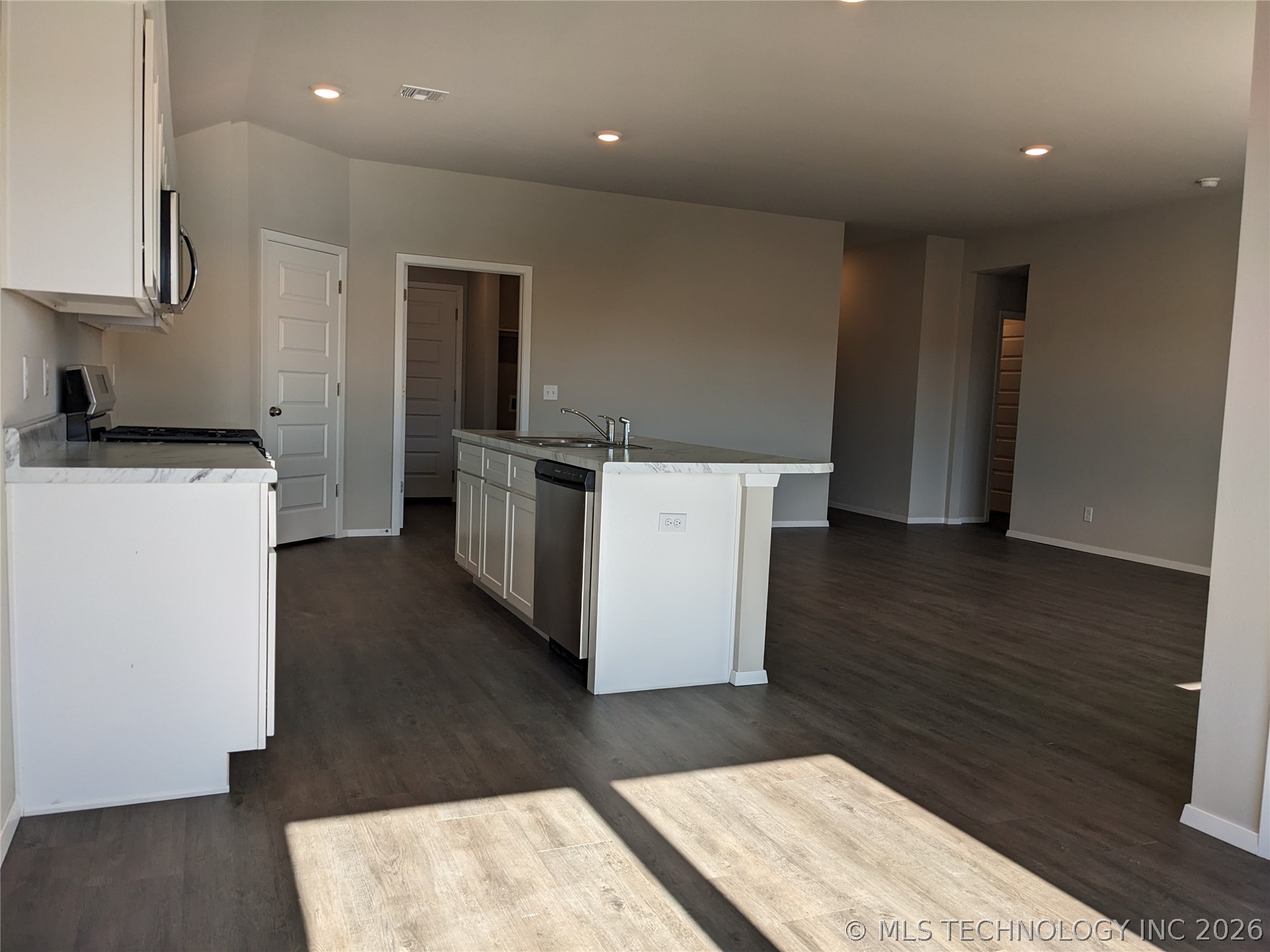 1011 W Odessa Road Claremore OK 74019