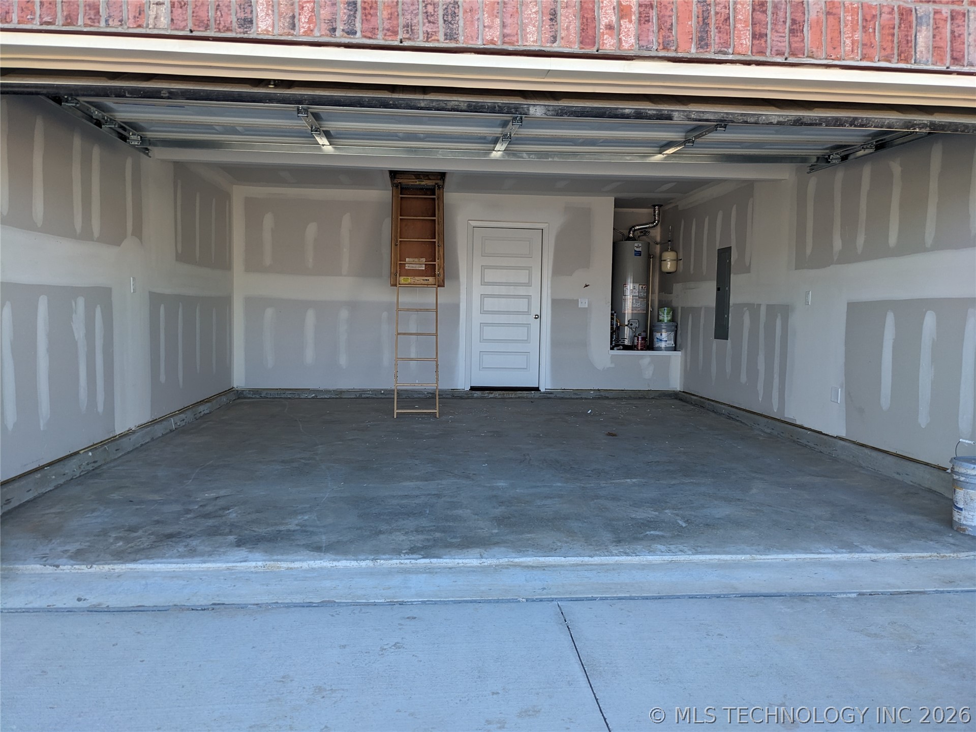 1011 W Odessa Road Claremore OK 74019