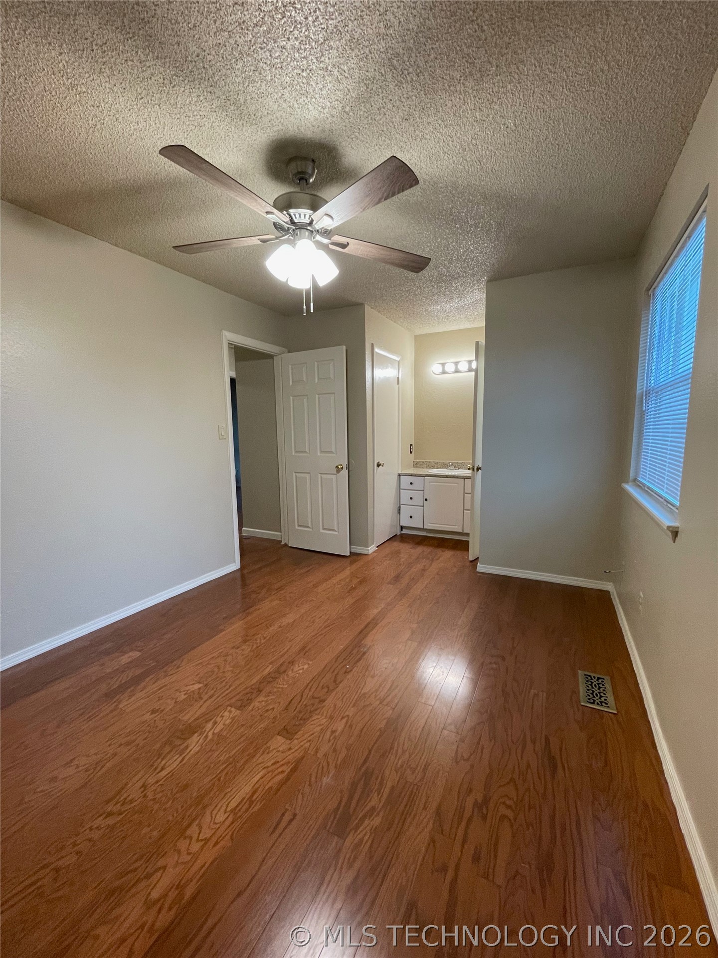 1022 N 3rd Street E Jenks OK 74037