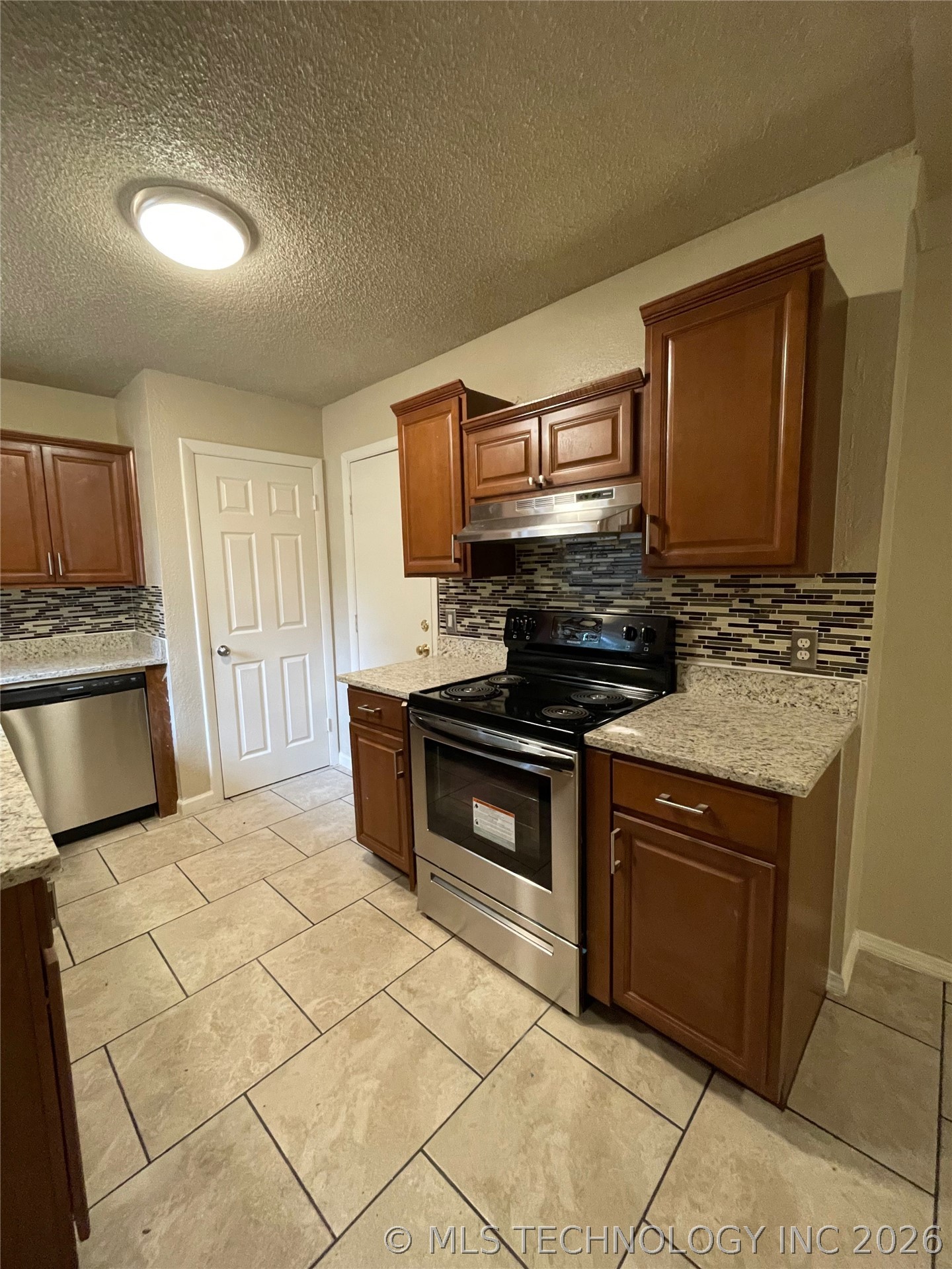 1022 N 3rd Street E Jenks OK 74037