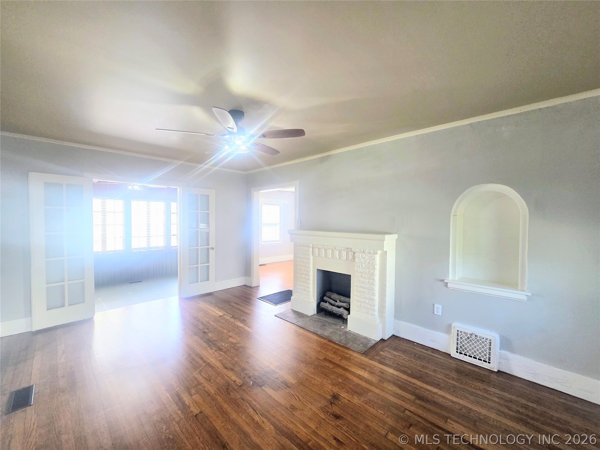 2240 E 12th Place Tulsa OK 74104