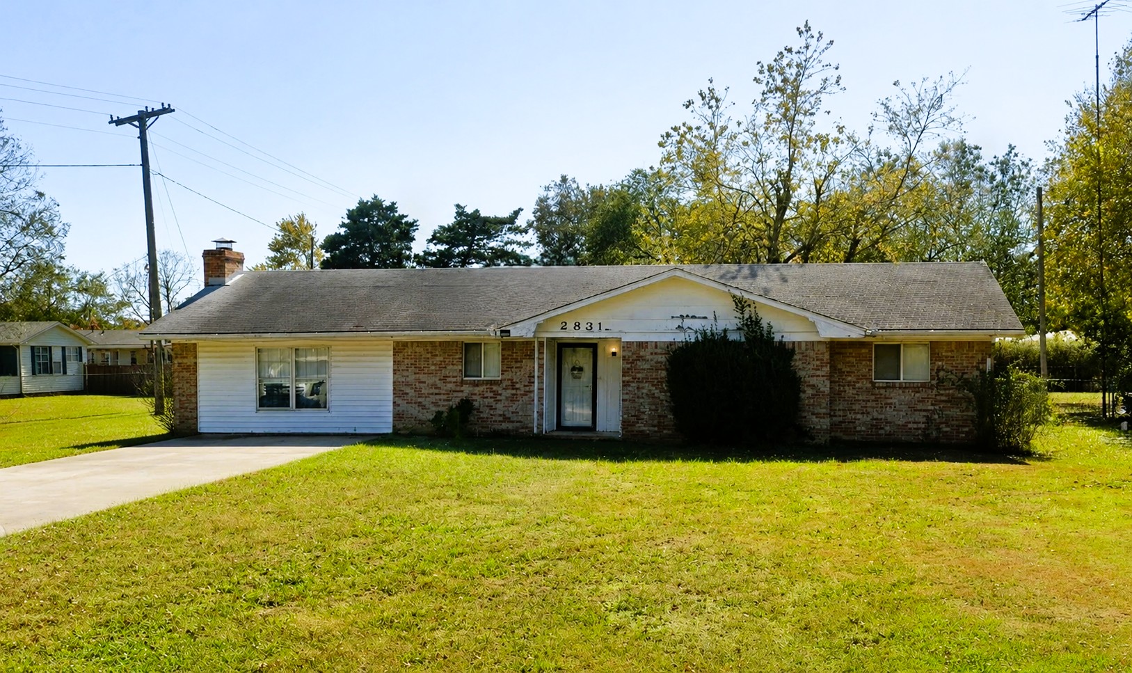 2831 E Kirby Street Ada OK 74820