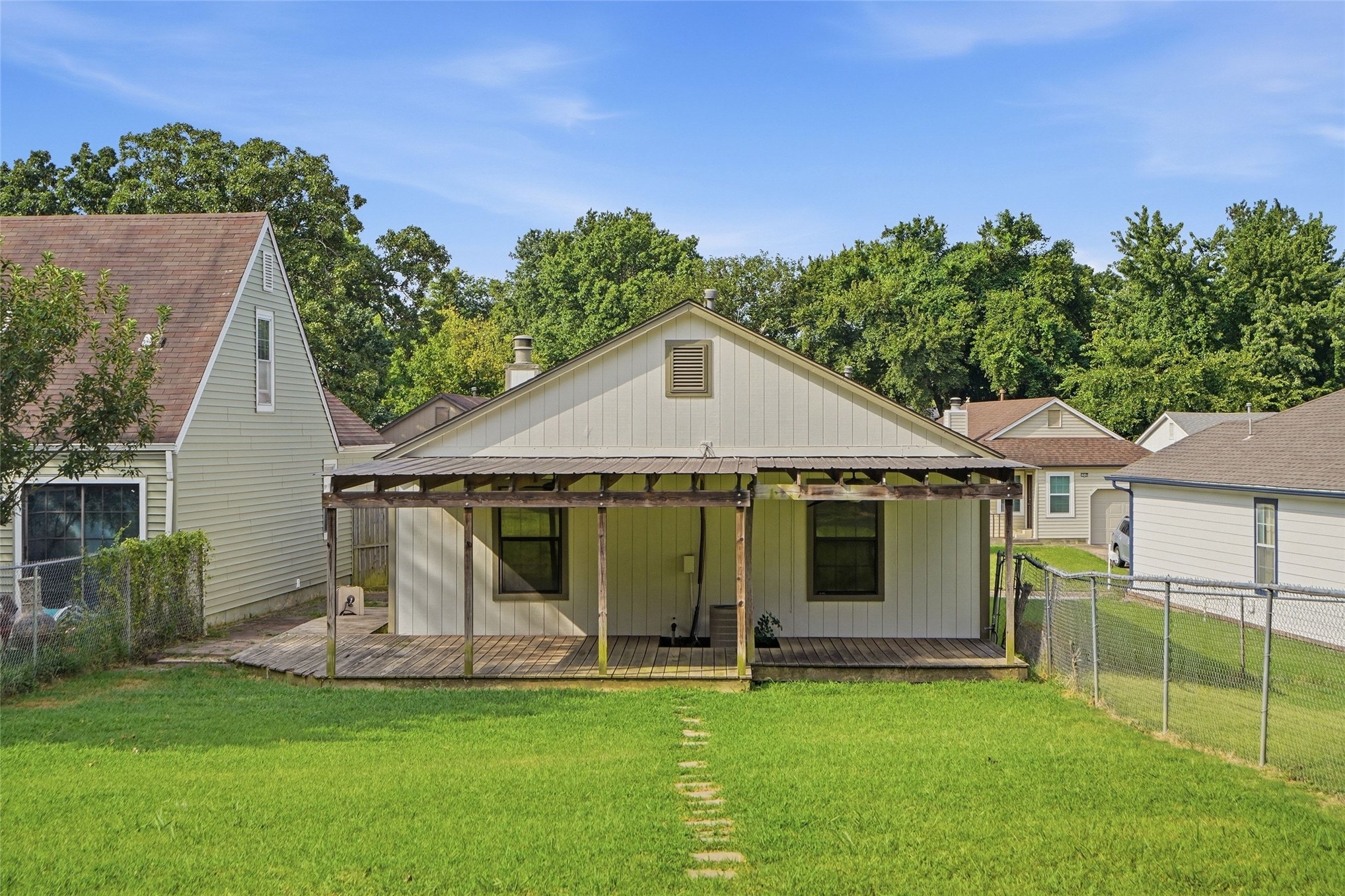 1813 W 62nd Street Tulsa OK 74132