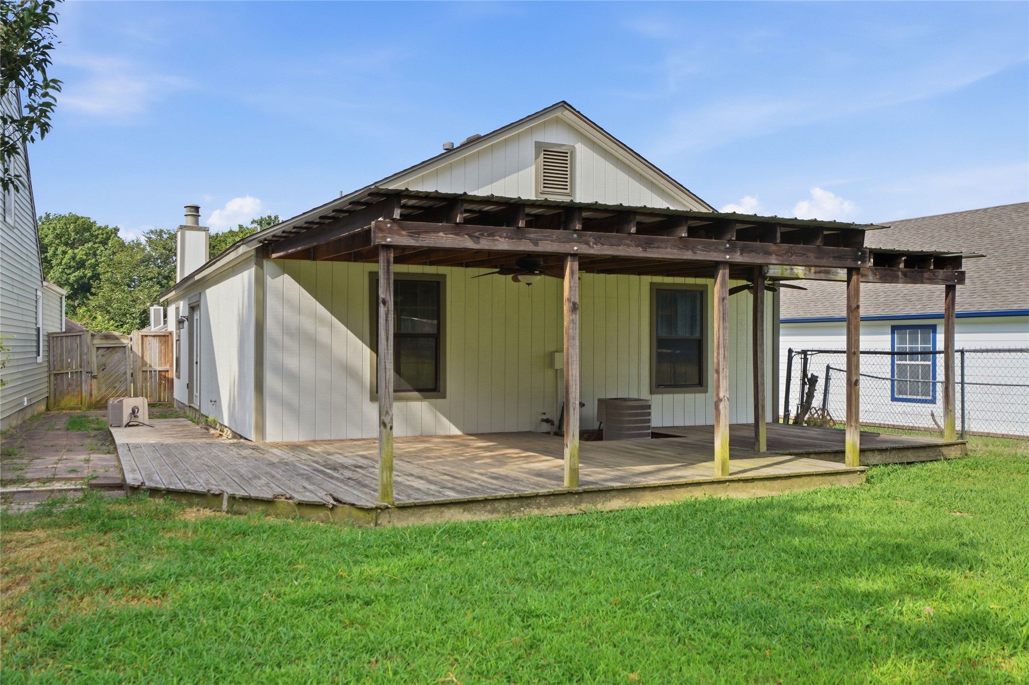 1813 W 62nd Street Tulsa OK 74132