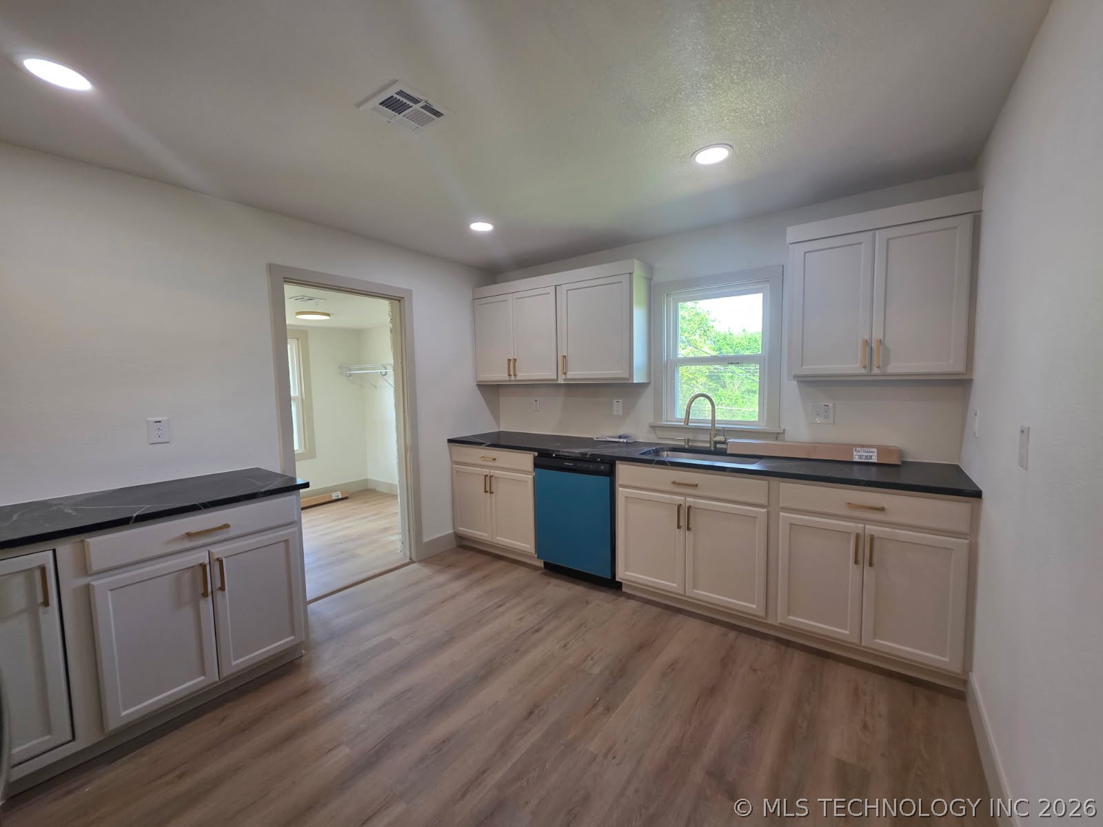 815 N Wilson Avenue Sand Springs OK 74063