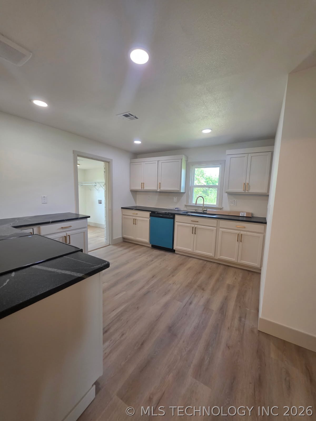 815 N Wilson Avenue Sand Springs OK 74063