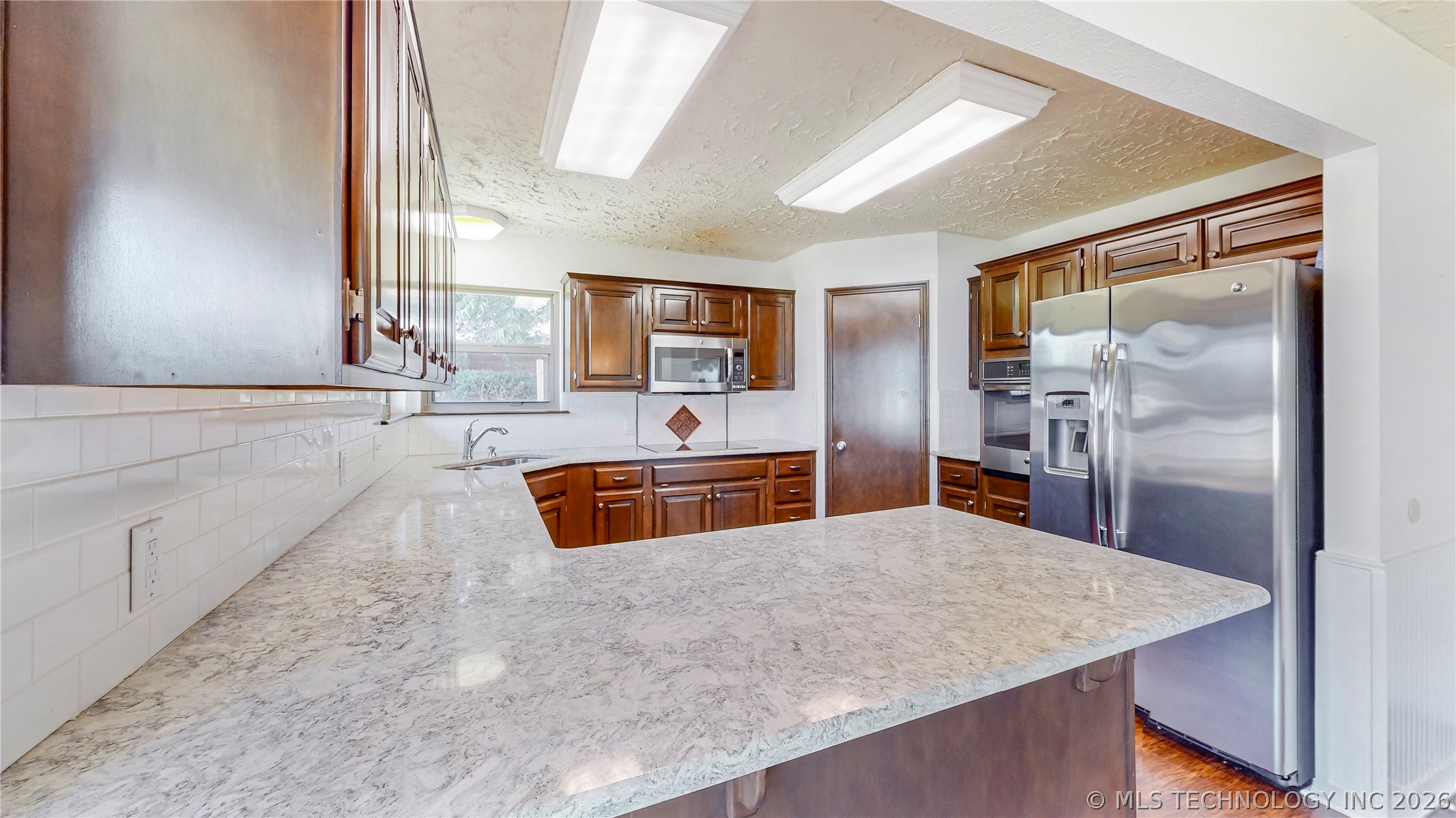 4004 S Maple Avenue Broken Arrow OK 74011