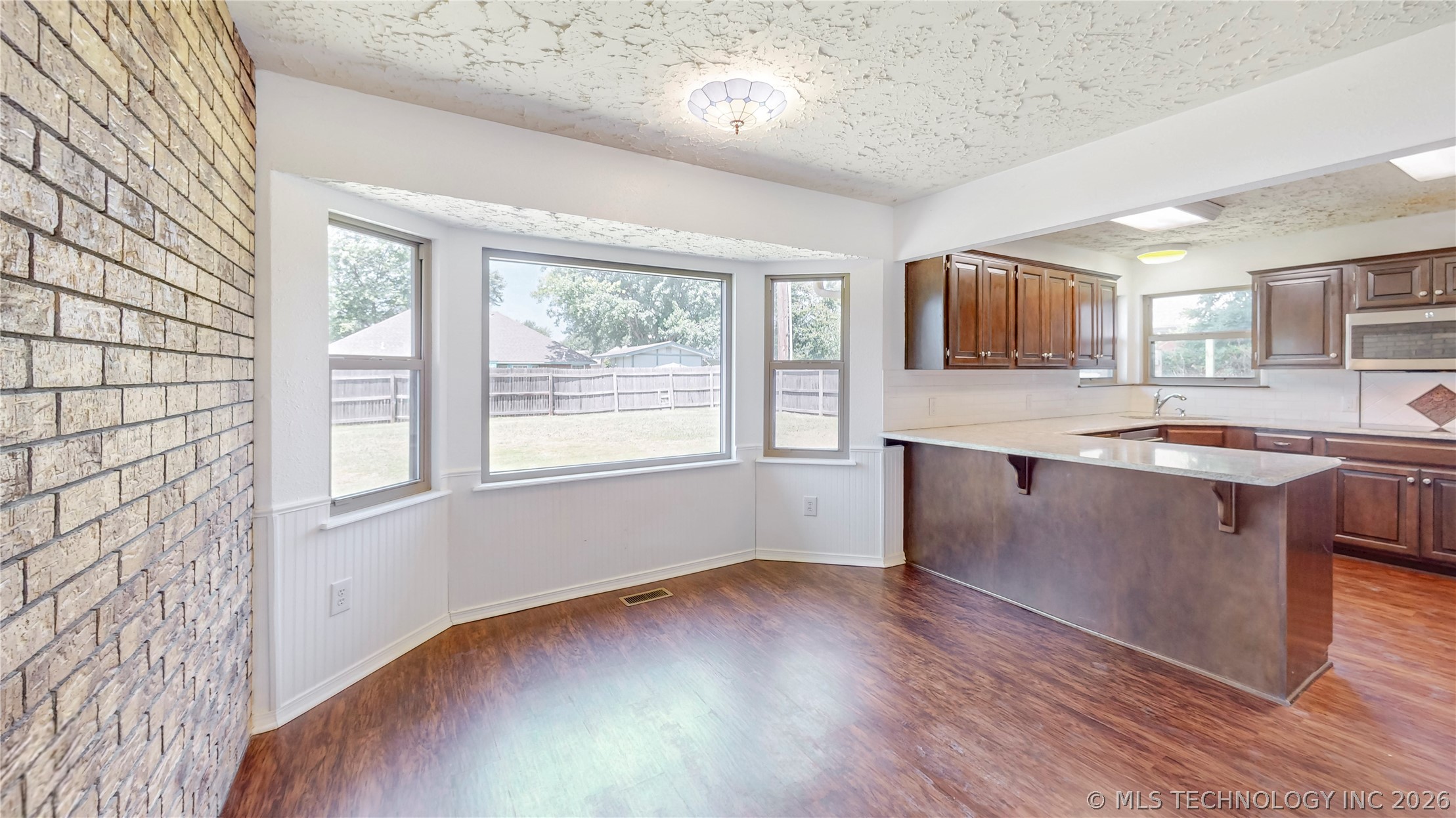 4004 S Maple Avenue Broken Arrow OK 74011