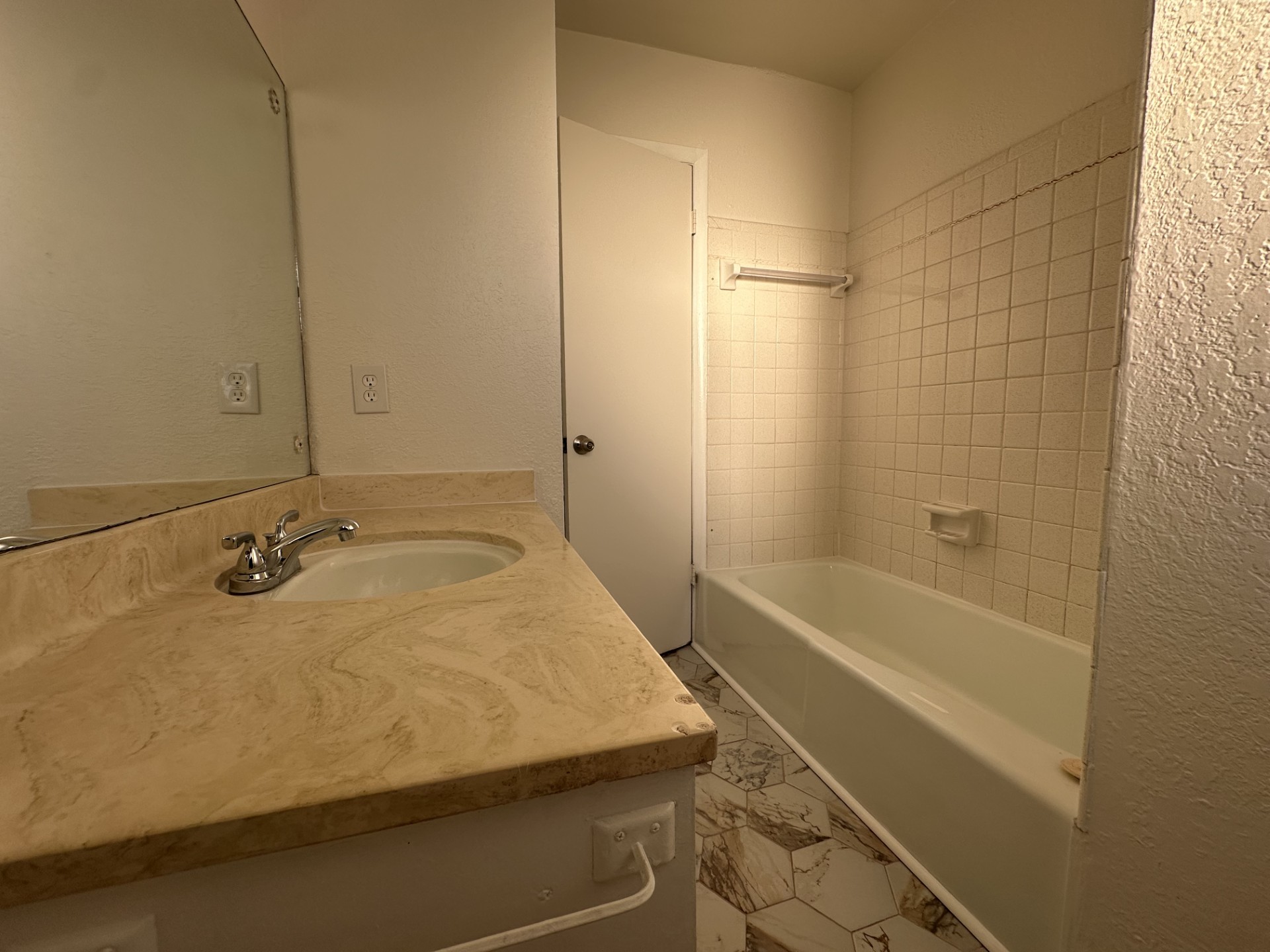 416 S Hickory Place Broken Arrow OK 74012