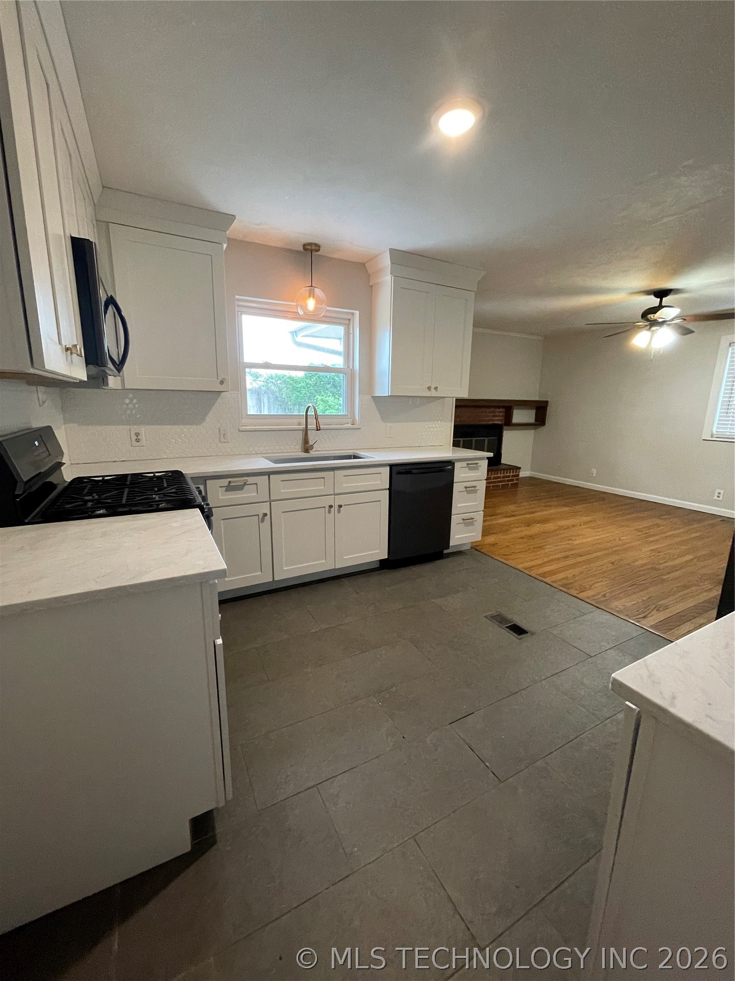 4647 S Winston Avenue Tulsa OK 74135