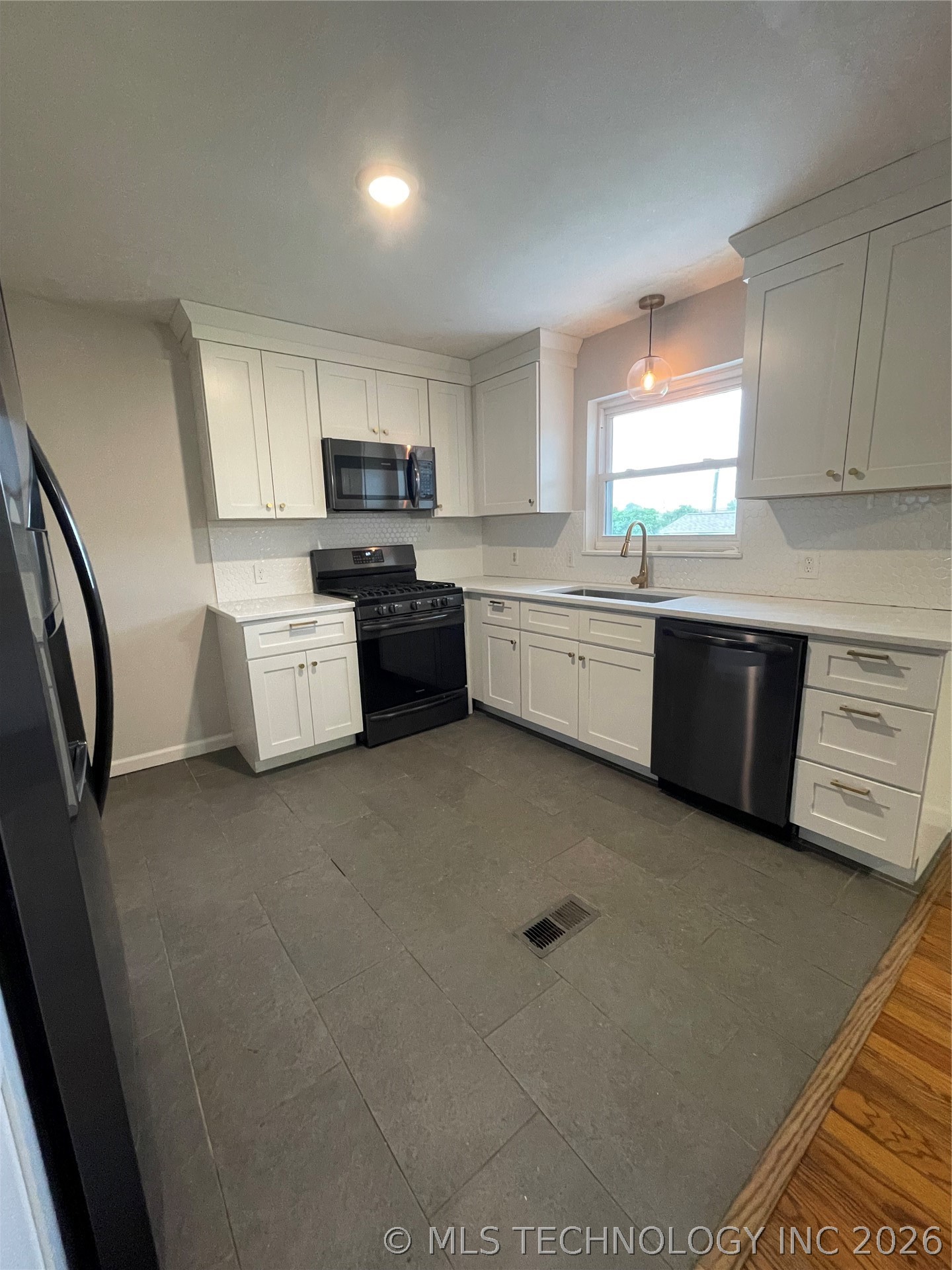 4647 S Winston Avenue Tulsa OK 74135