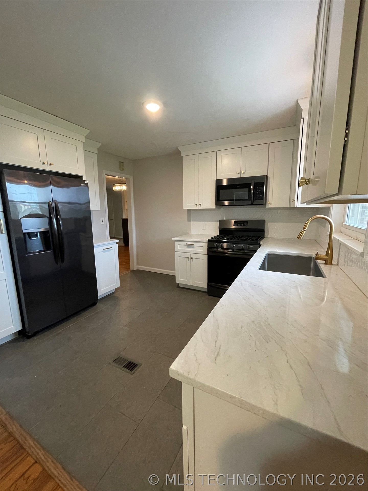 4647 S Winston Avenue Tulsa OK 74135