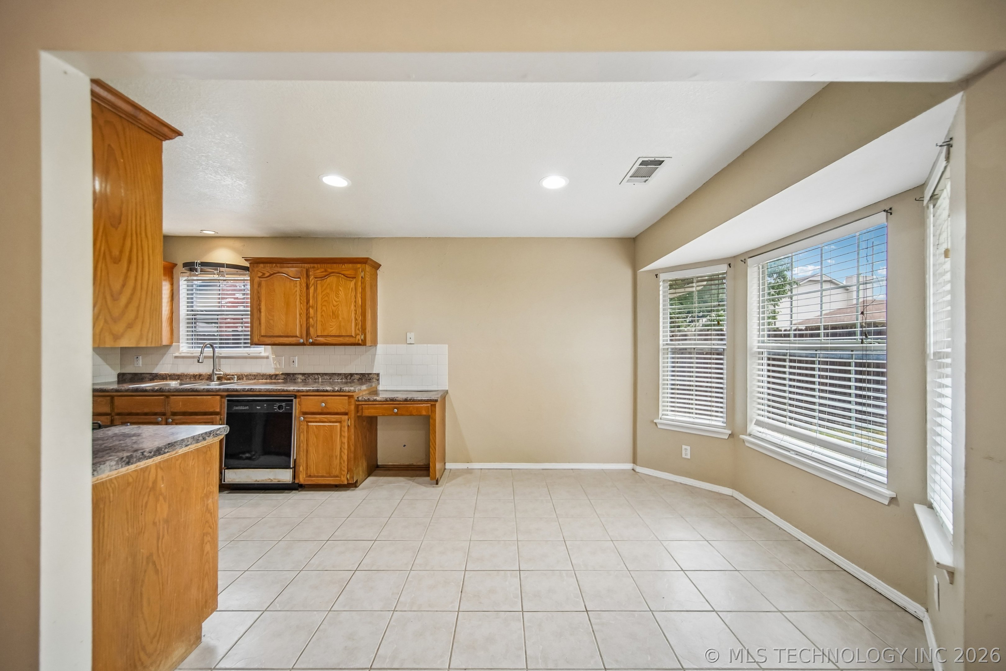 8237 N 127th Eastavenue Owasso OK 74055