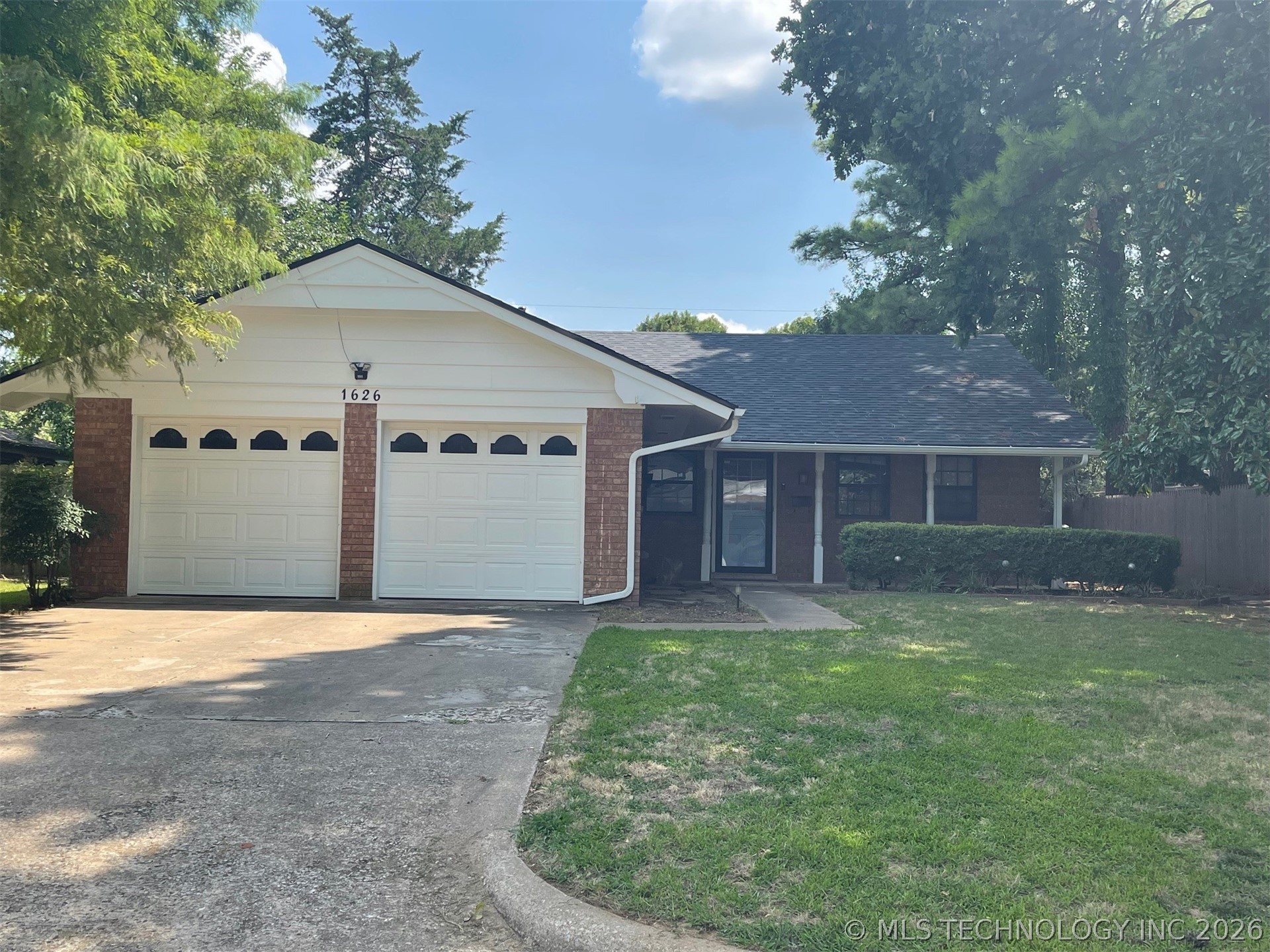 1626 Beverly Hills Street Norman OK 73072