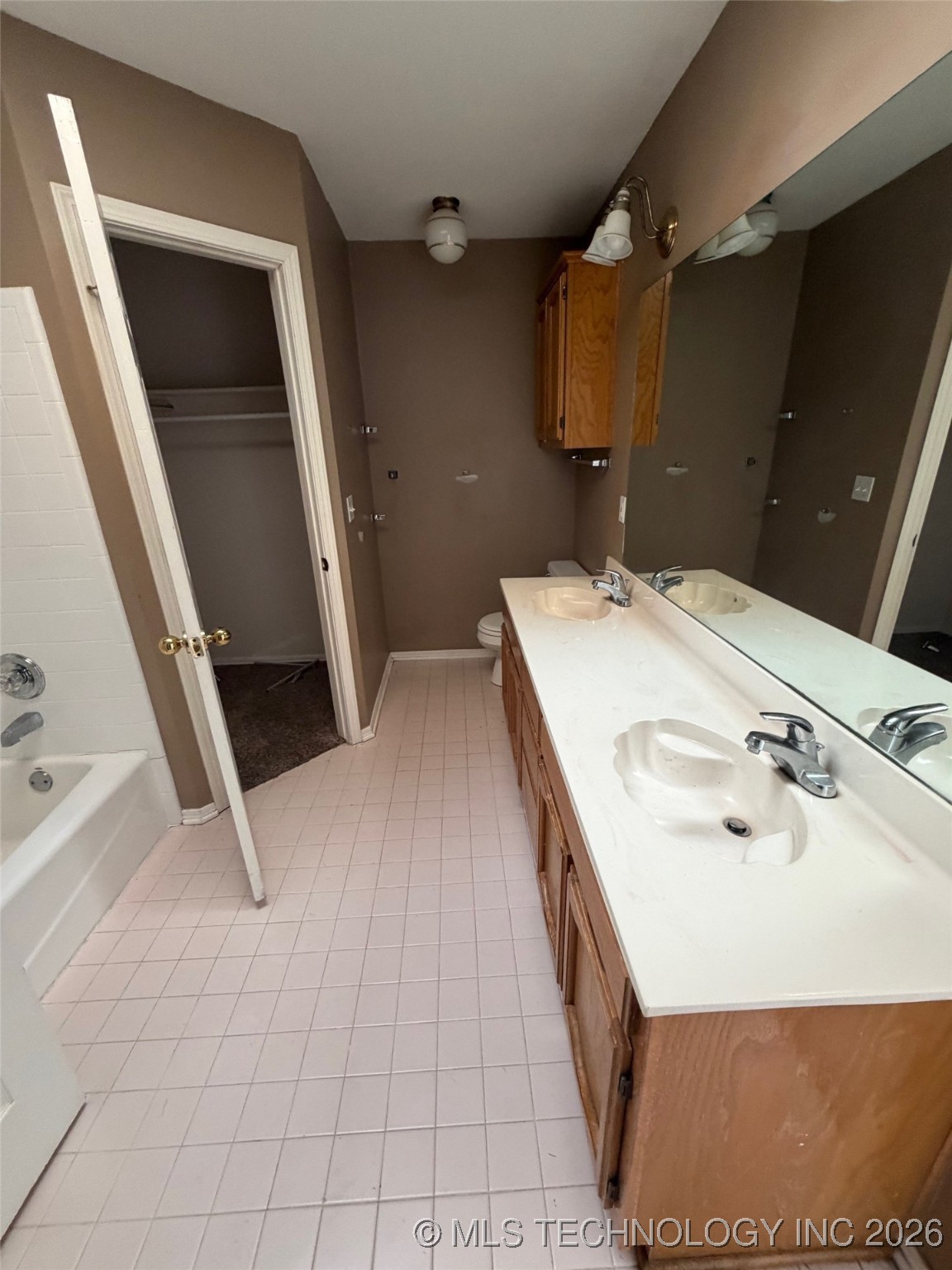 3801 W Hartford Street Broken Arrow OK 74012
