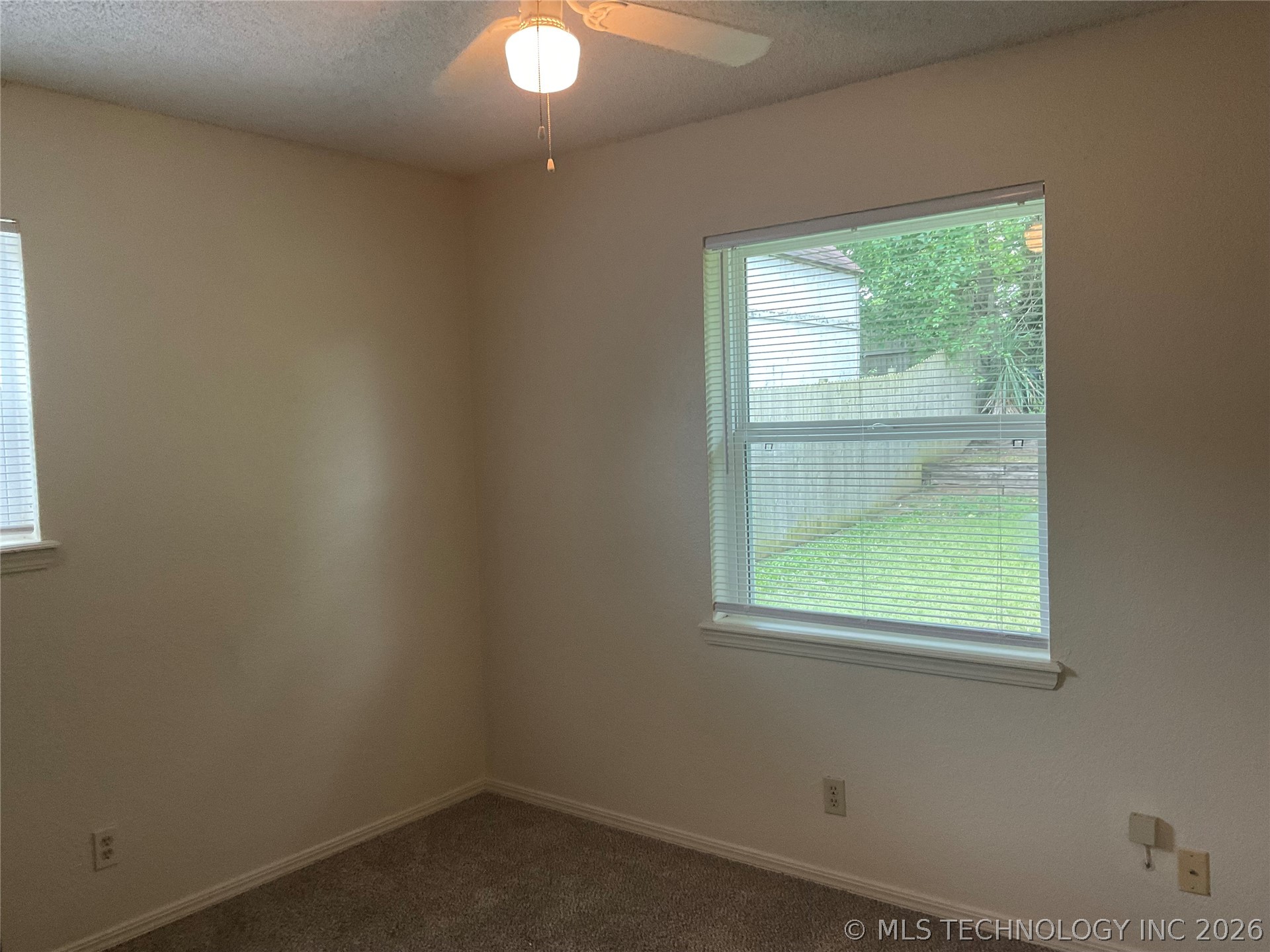 318 S 161st Place E Tulsa OK 74108