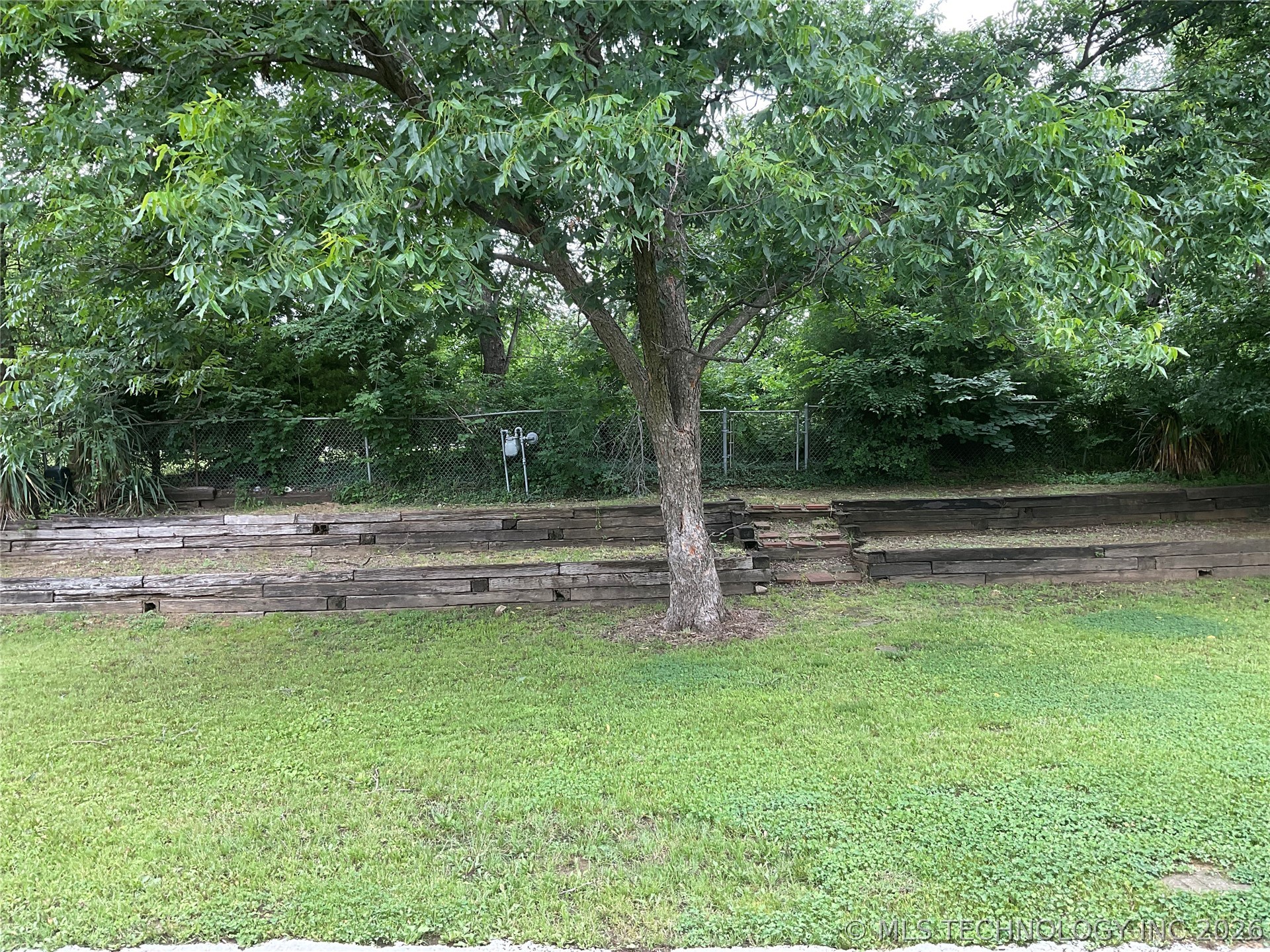 318 S 161st Place E Tulsa OK 74108