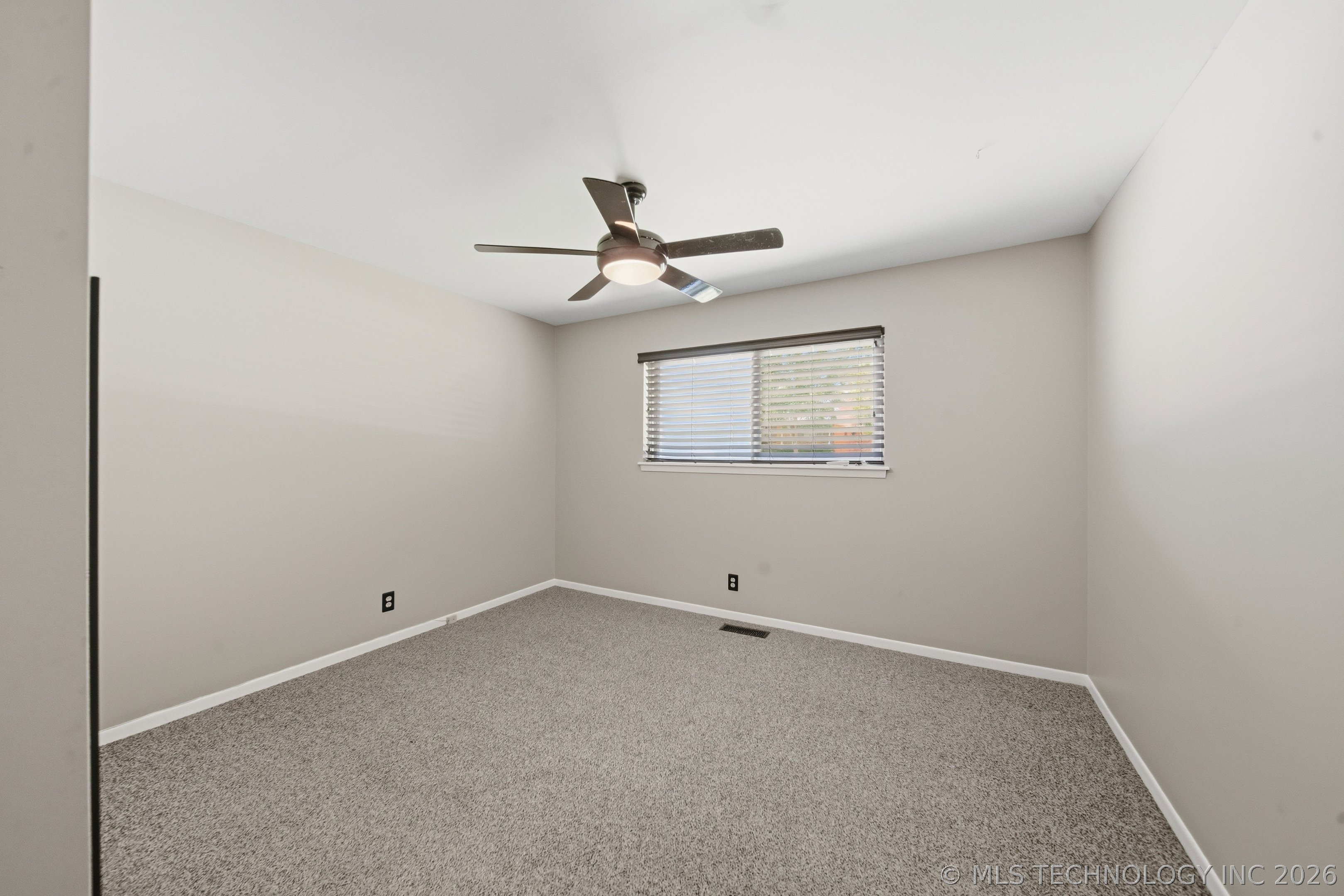 5811 E 61st Place Tulsa OK 74136