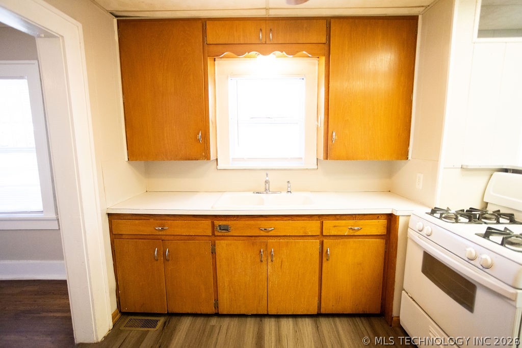 1147 S Florence Avenue Tulsa OK 74104