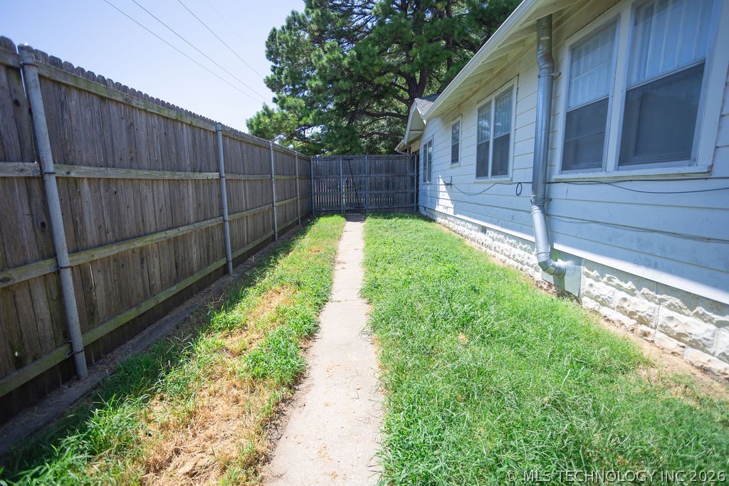 1147 S Florence Avenue Tulsa OK 74104