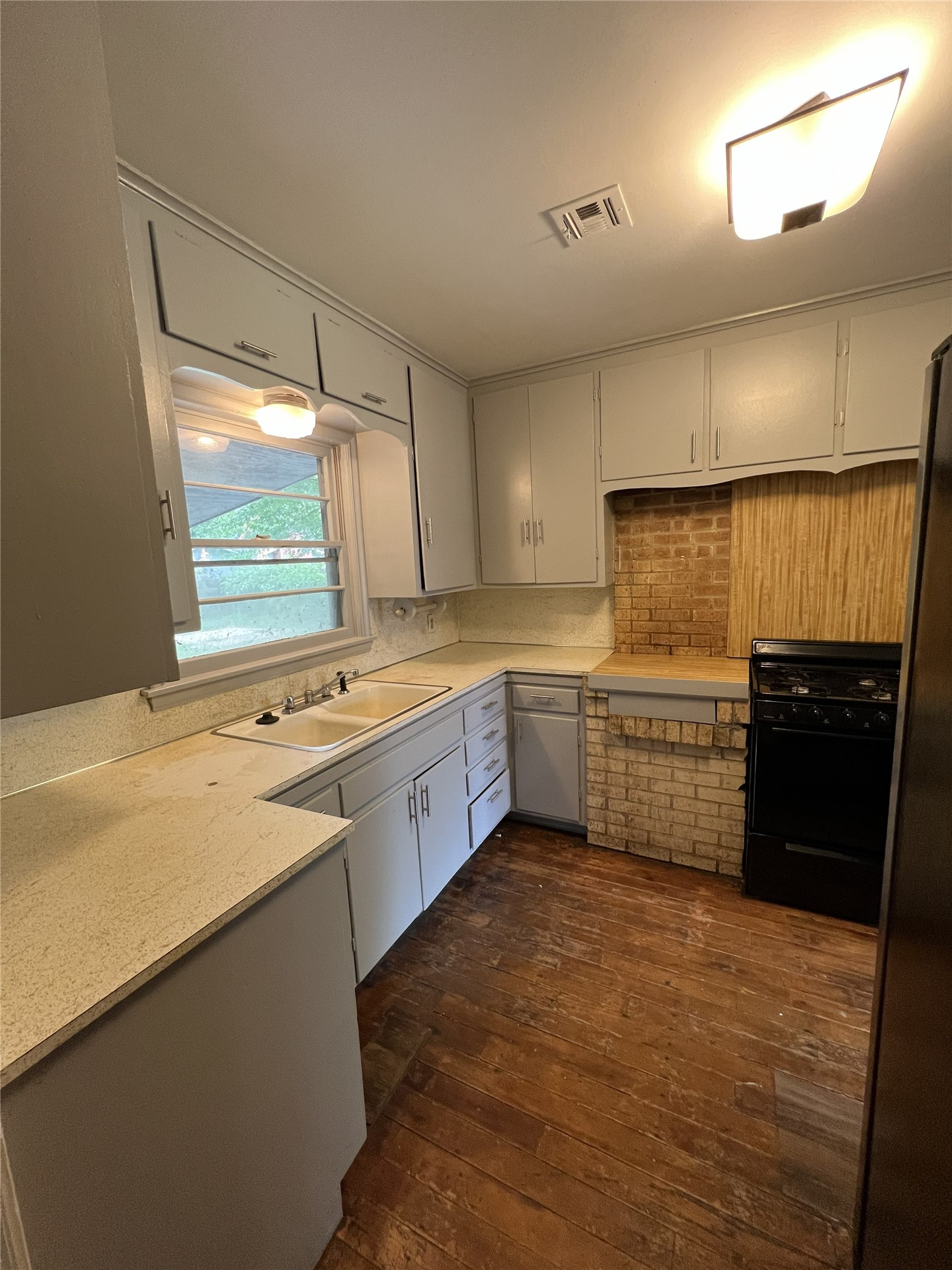 1007 E 49th Street Tulsa OK 74105