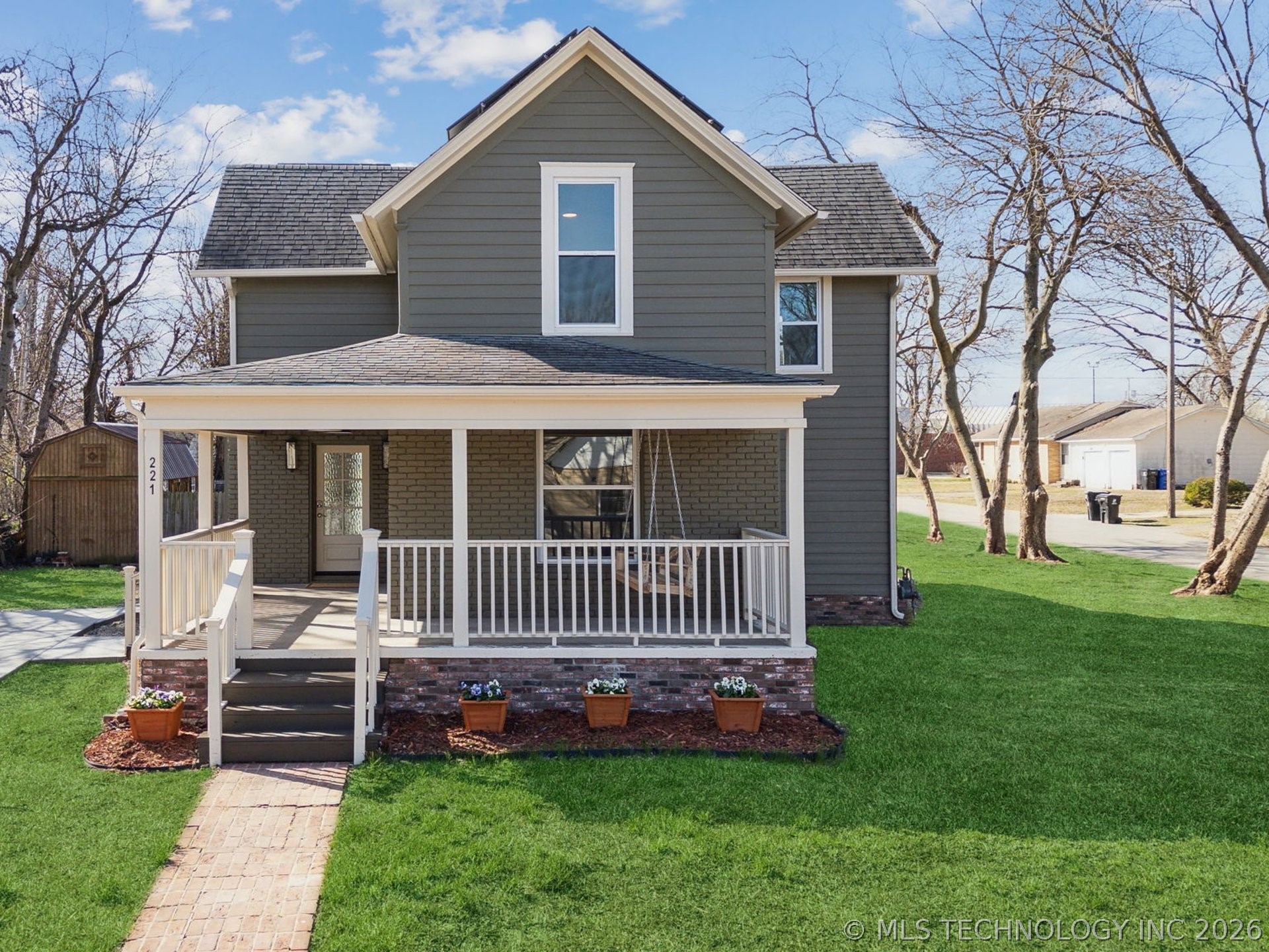 221 W Detroit Street Broken Arrow OK 74012