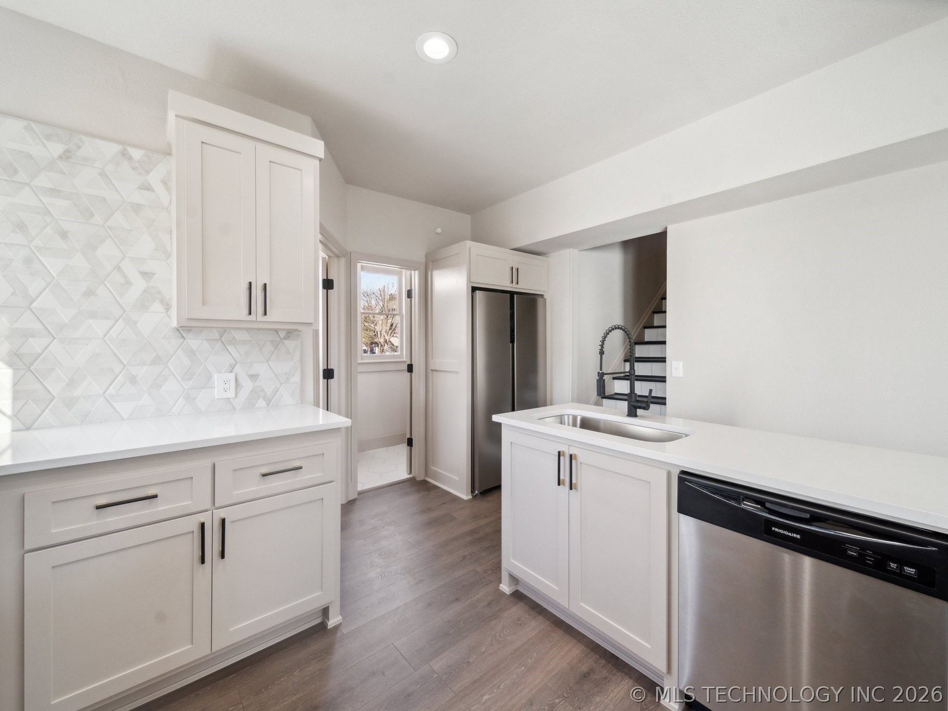 221 W Detroit Street Broken Arrow OK 74012