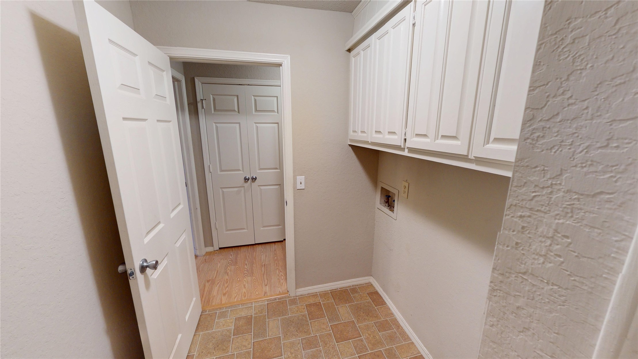 8525 E 77th Place Tulsa OK 74133
