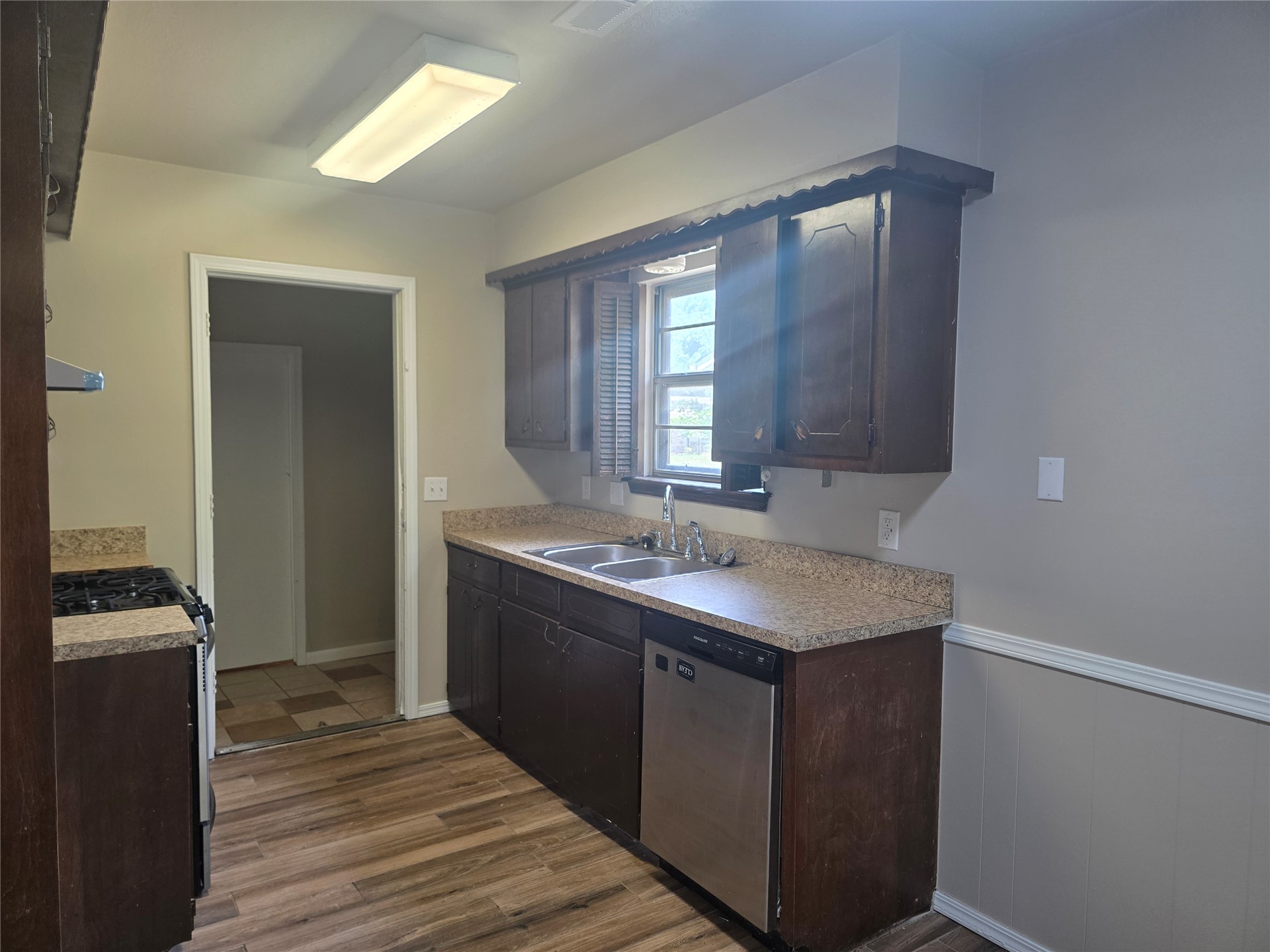 1331 S 124 Avenue E Tulsa OK 74128