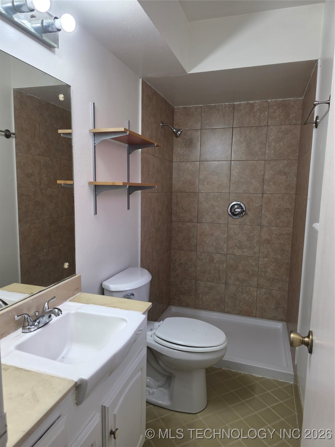 3329 E 47th Place Tulsa OK 74135