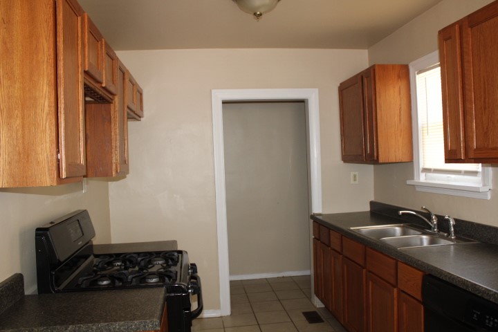 1536 S Atlanta Avenue Tulsa OK 74104