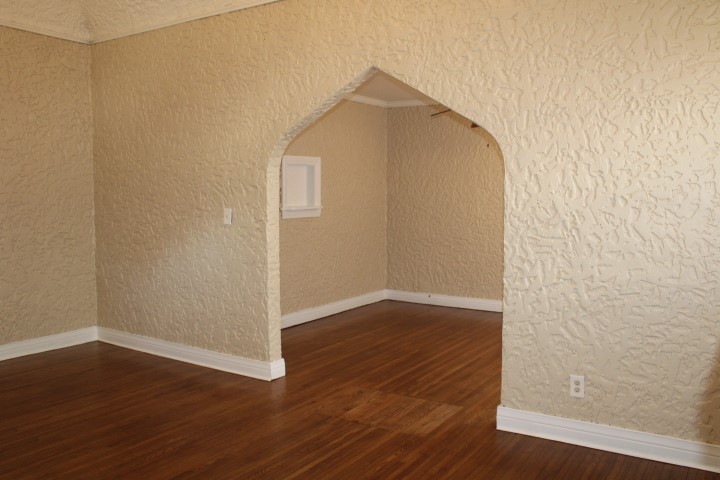 1536 S Atlanta Avenue Tulsa OK 74104