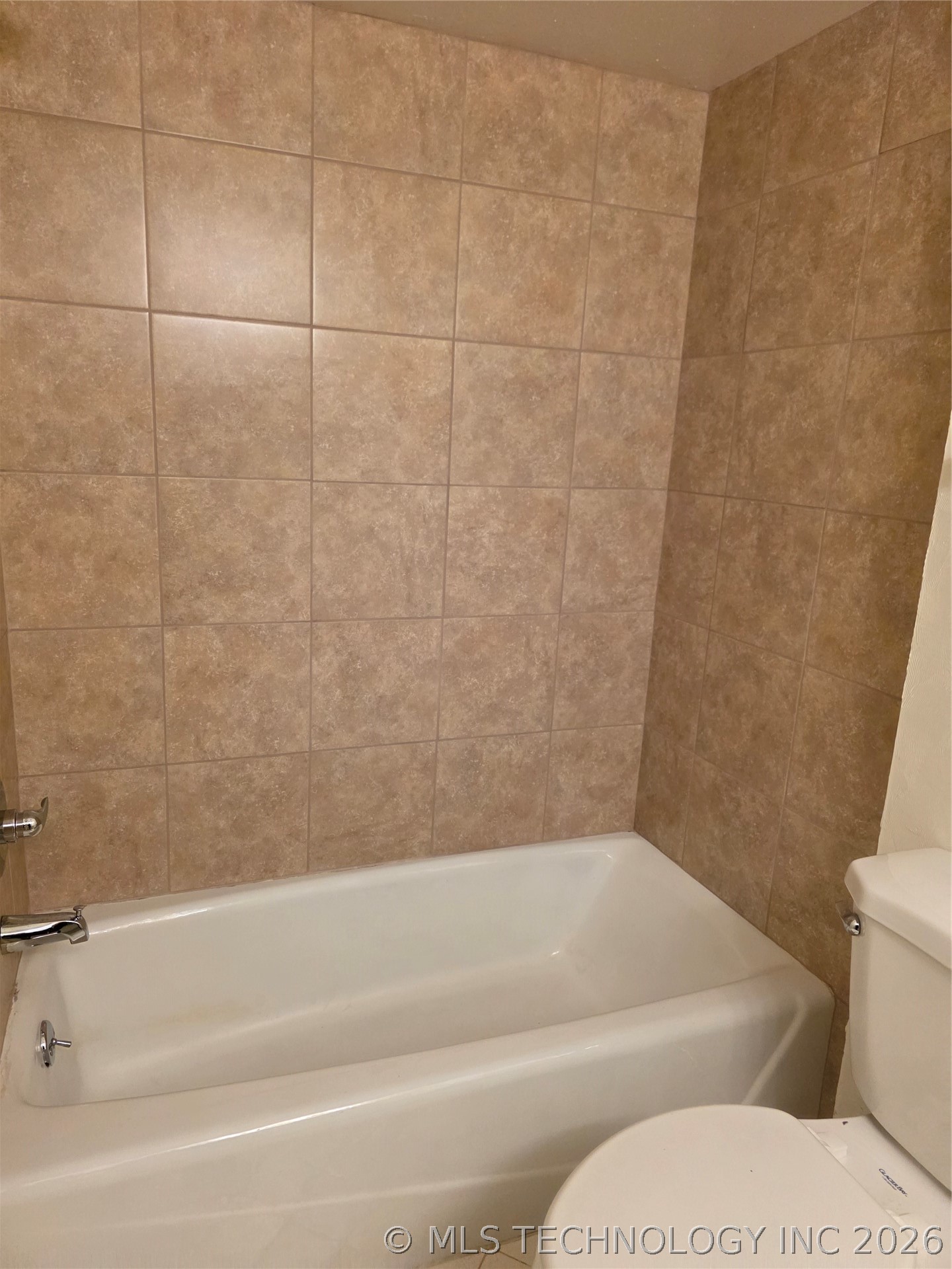 3329 E 47th Place Tulsa OK 74135