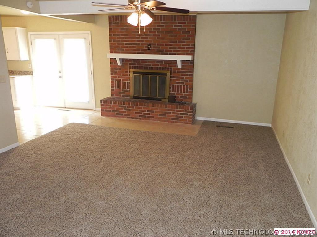 7827 Marilyn Lane Tulsa OK 74131